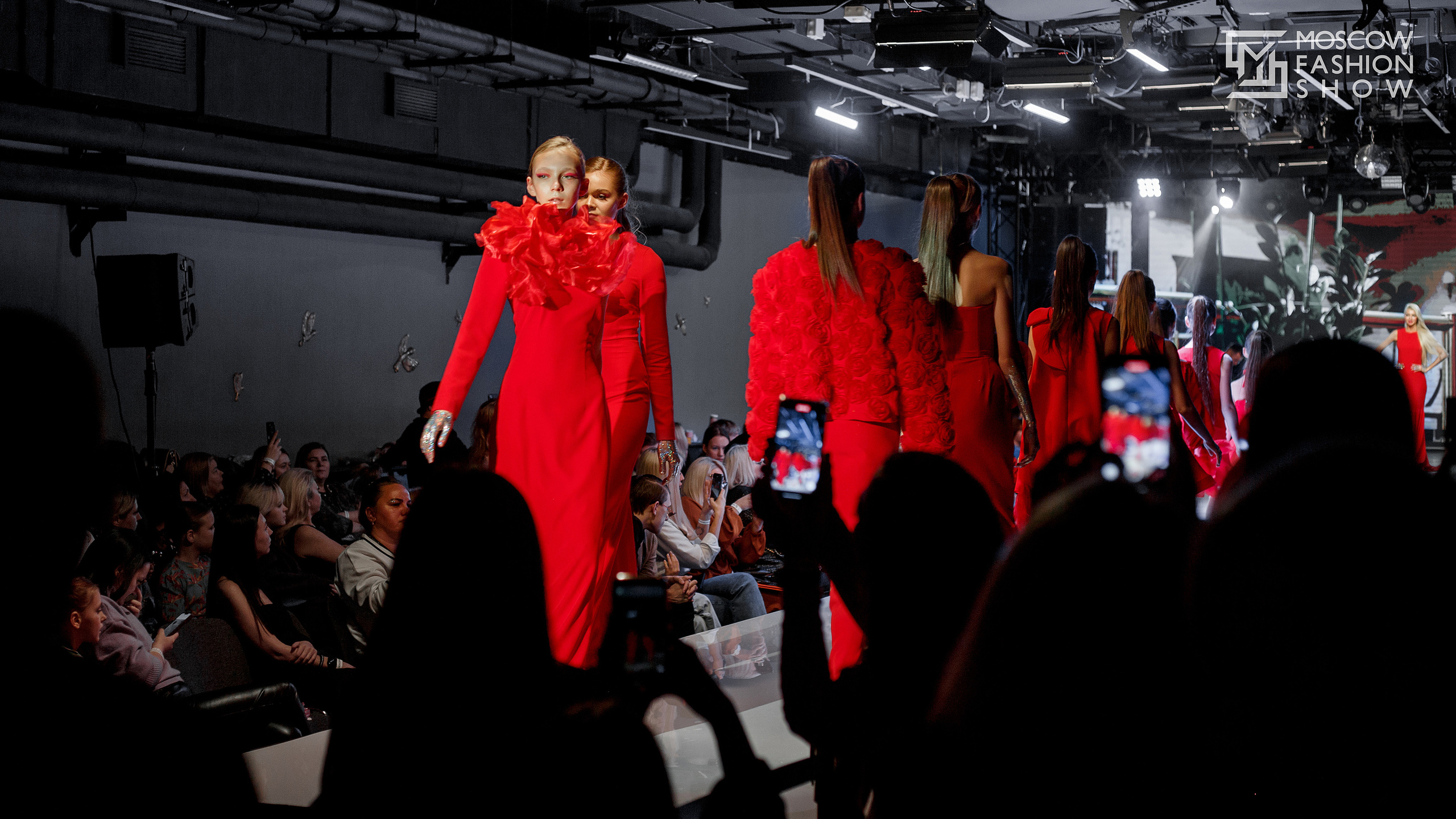 Показ Moscow Fashion Show. Школа Развития моделей Город Ижевск