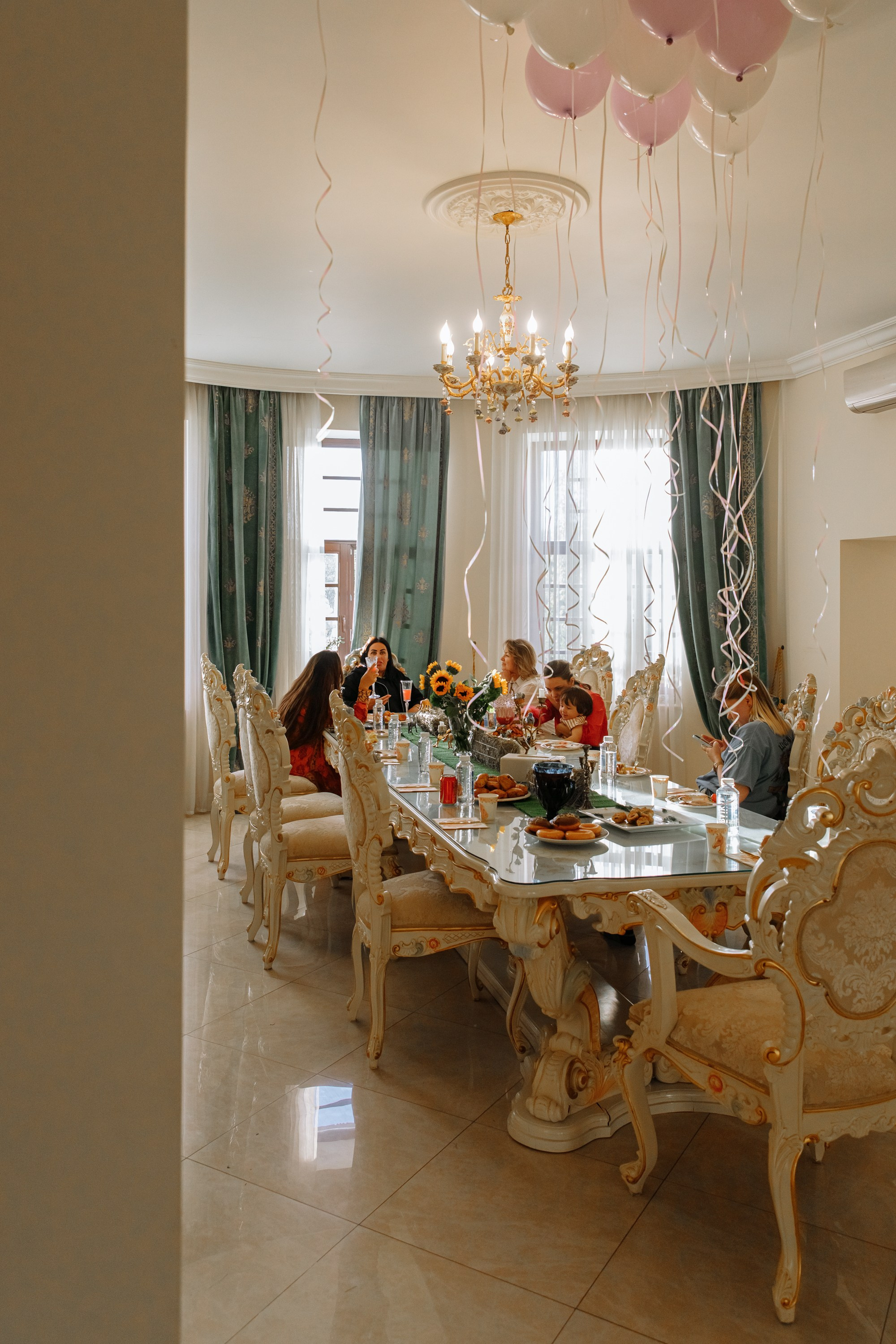 День рождение Миланьи. Главная