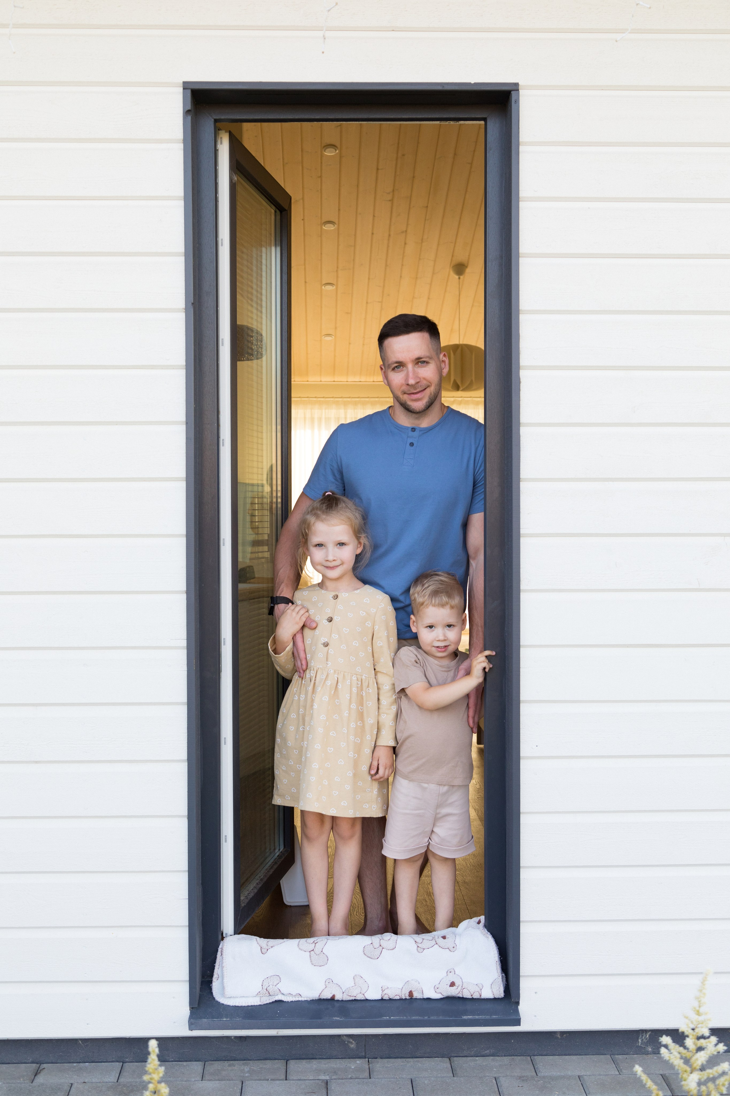 Семейная фотосессия дома. Детский и контент фотограф Надя Волкова Санкт-Петербург