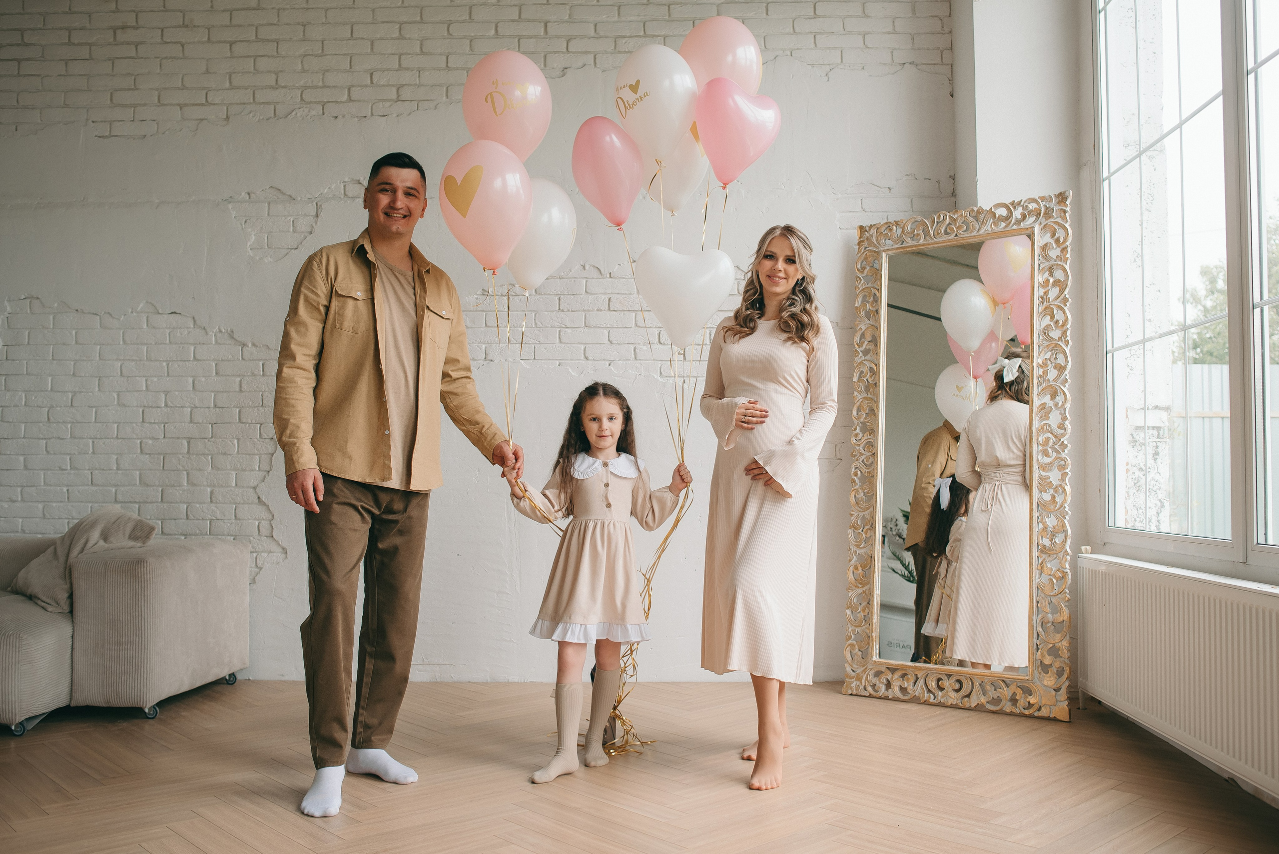 Семейная фотосессия в студии. Семейный и детский фотограф в Обнинске, Калуге, Москве