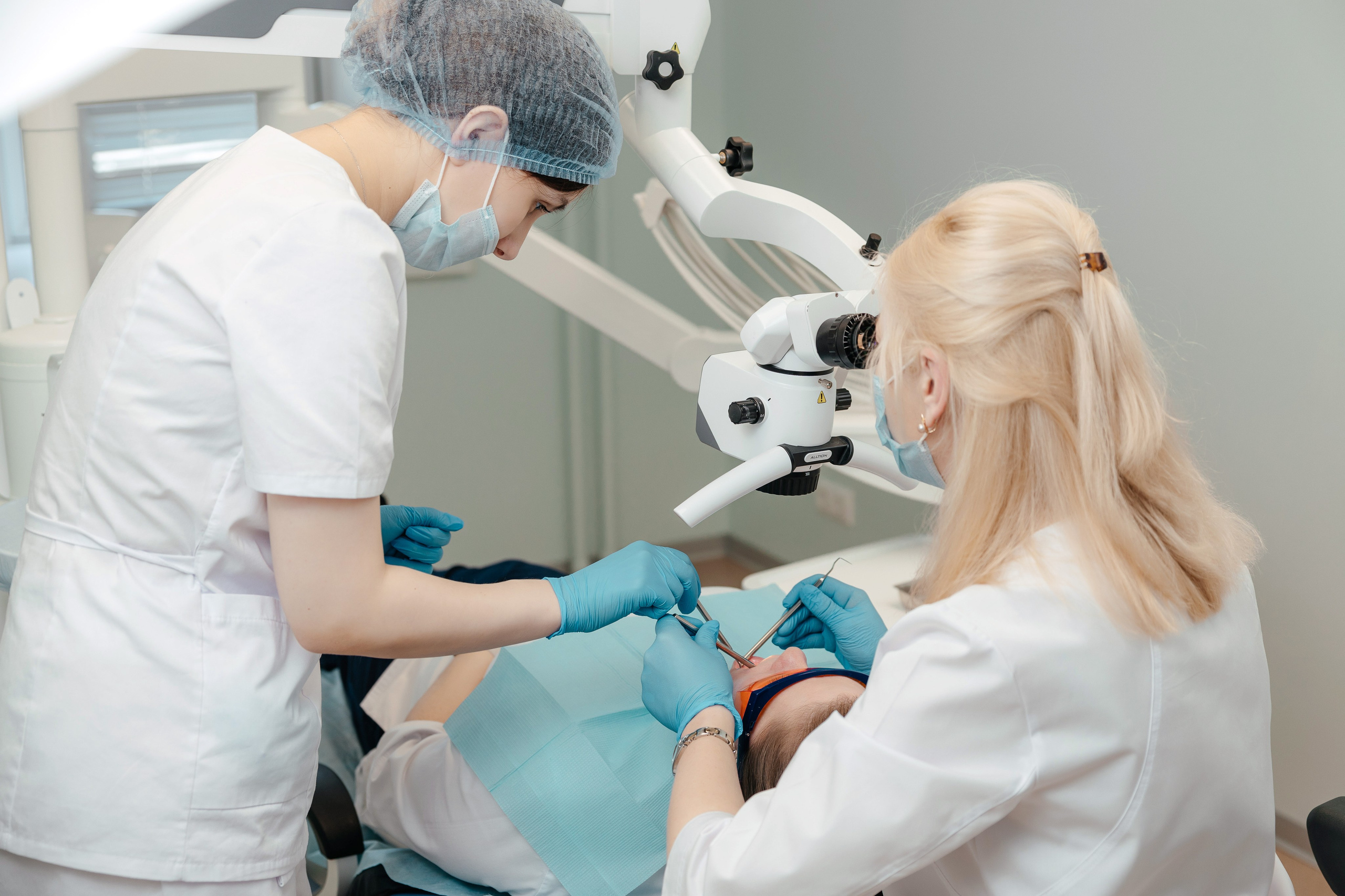 МКС Стоматология. Фотограф для бизнеса Константин Брусницын в Екатеринбурге