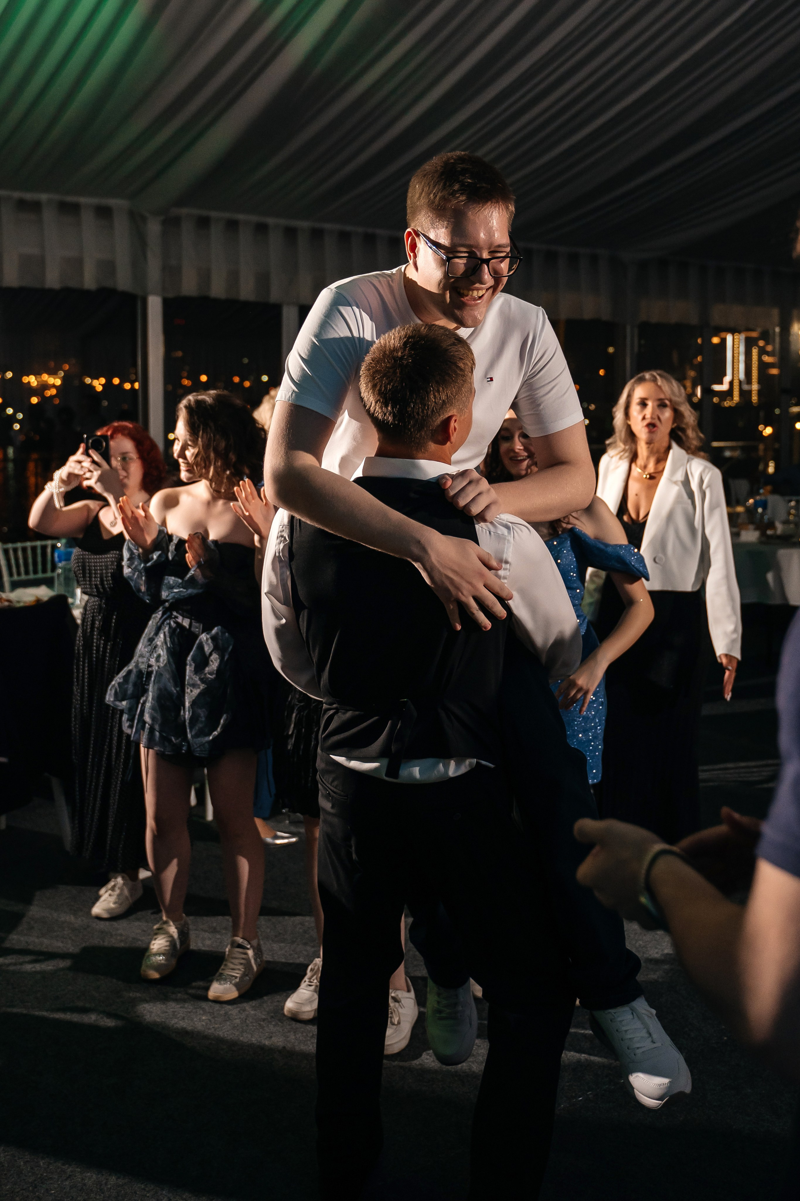 Выпускной Школа № 6. Свадебный фотограф Елена Рякина