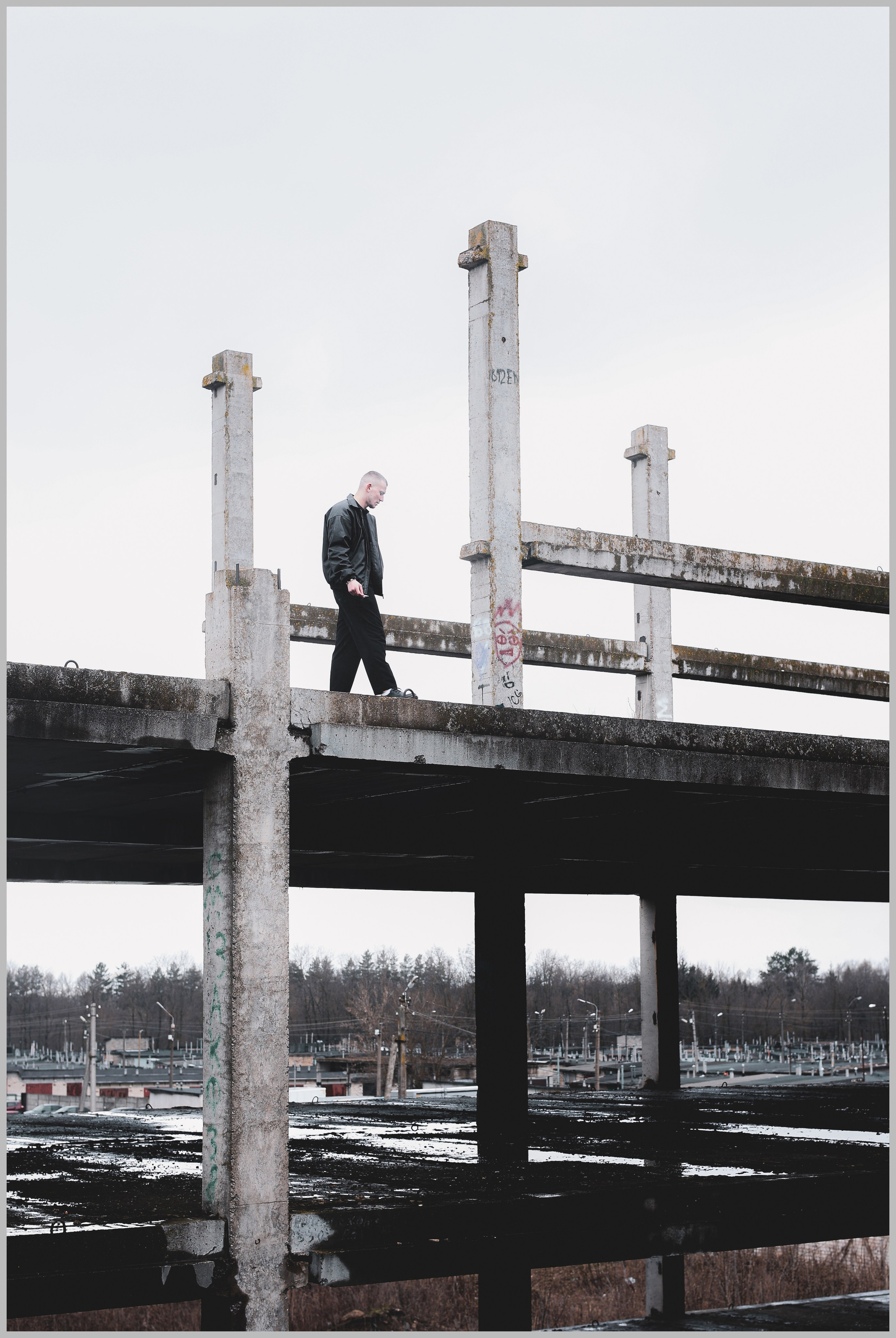 Евгений. Портретный фотограф в Орле. Готовые фото за 3 дня! Помощь в позировании. Советы по организации