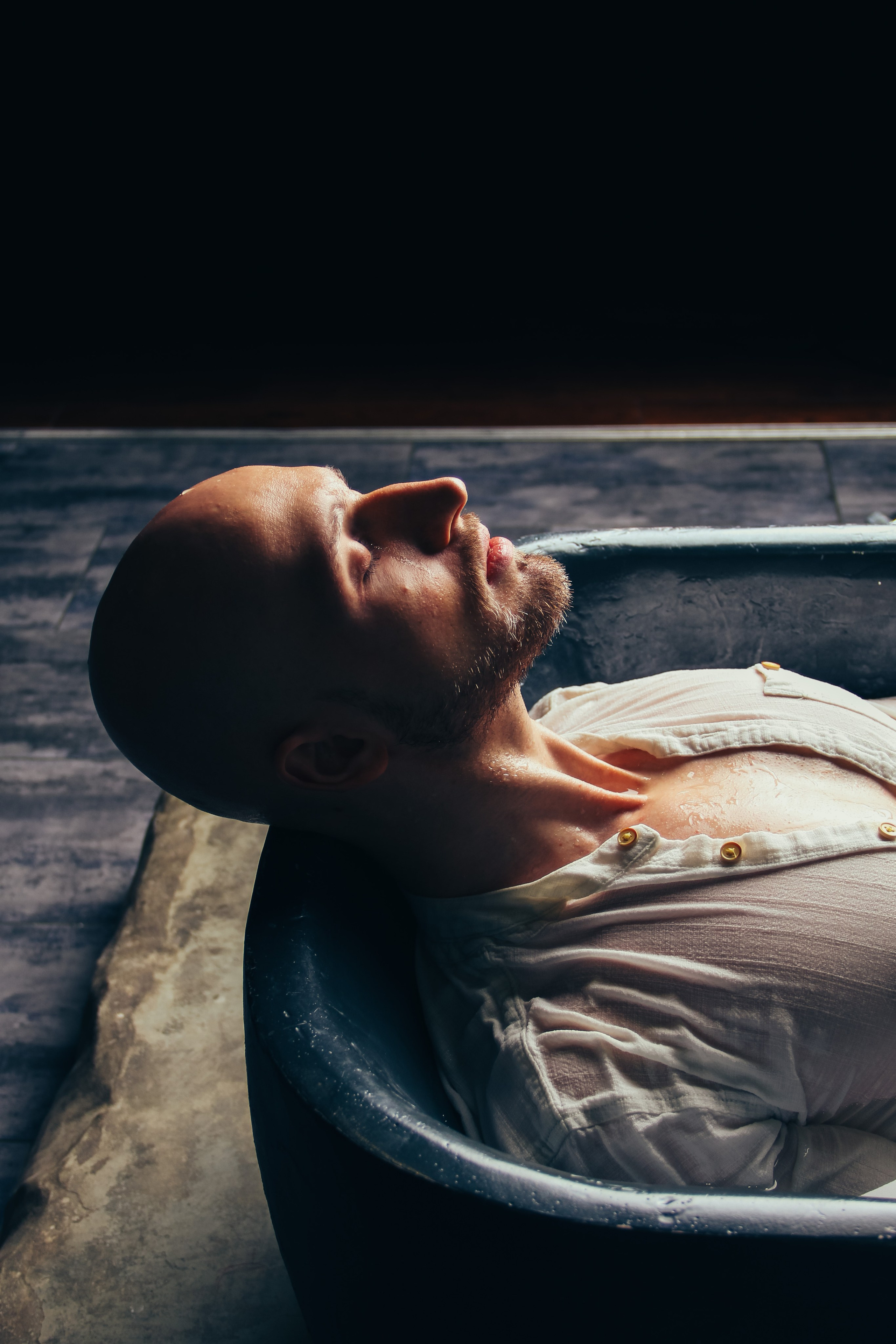 Студийный мужской портрет. Главная