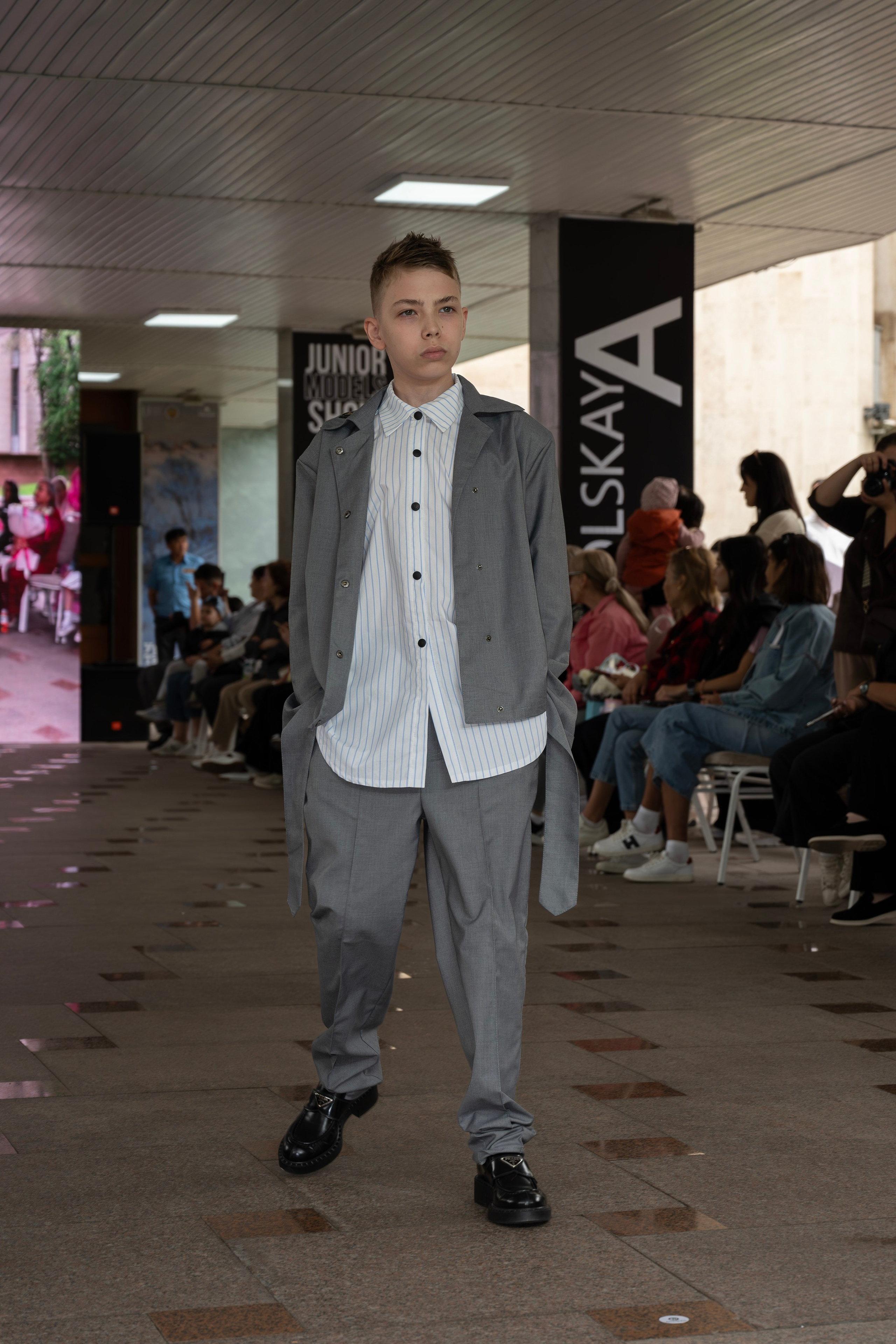 Фотосъемка мероприятия  Junior Fashion week. Фотограф в Алматы Егор Поленов