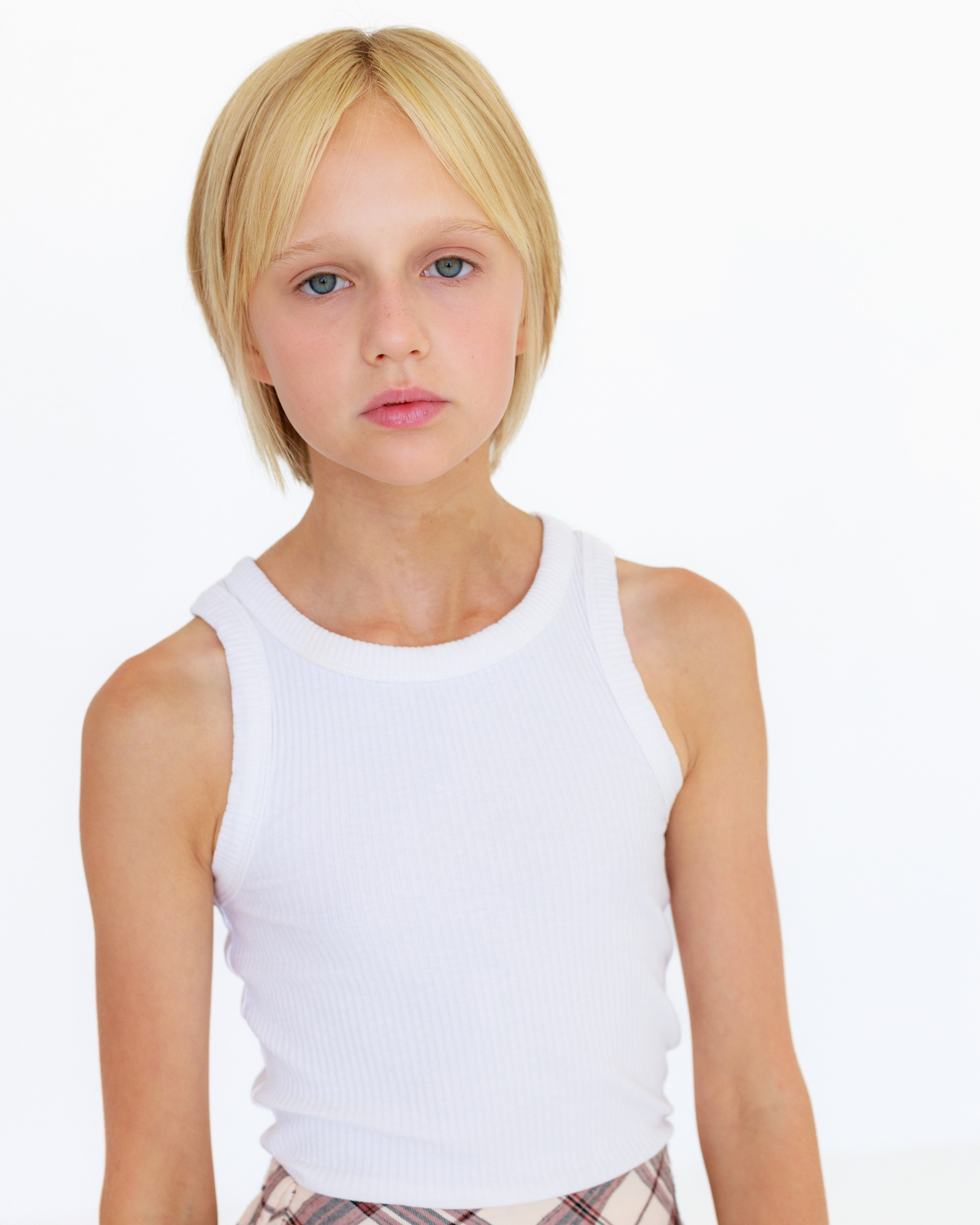 Злата Тецкая 152/11/37. Римма Зайцева контент для брендов