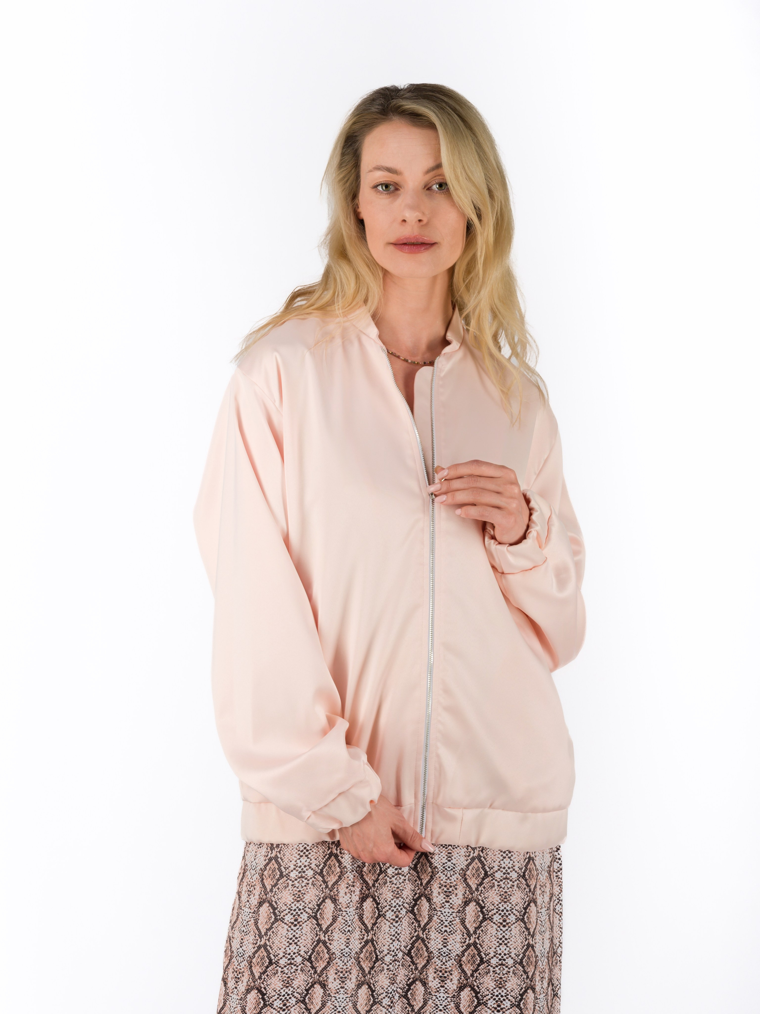 Одежда для каталога. Фотограф Андрей Зикеев, фотостудия AzArt Studio в Москве