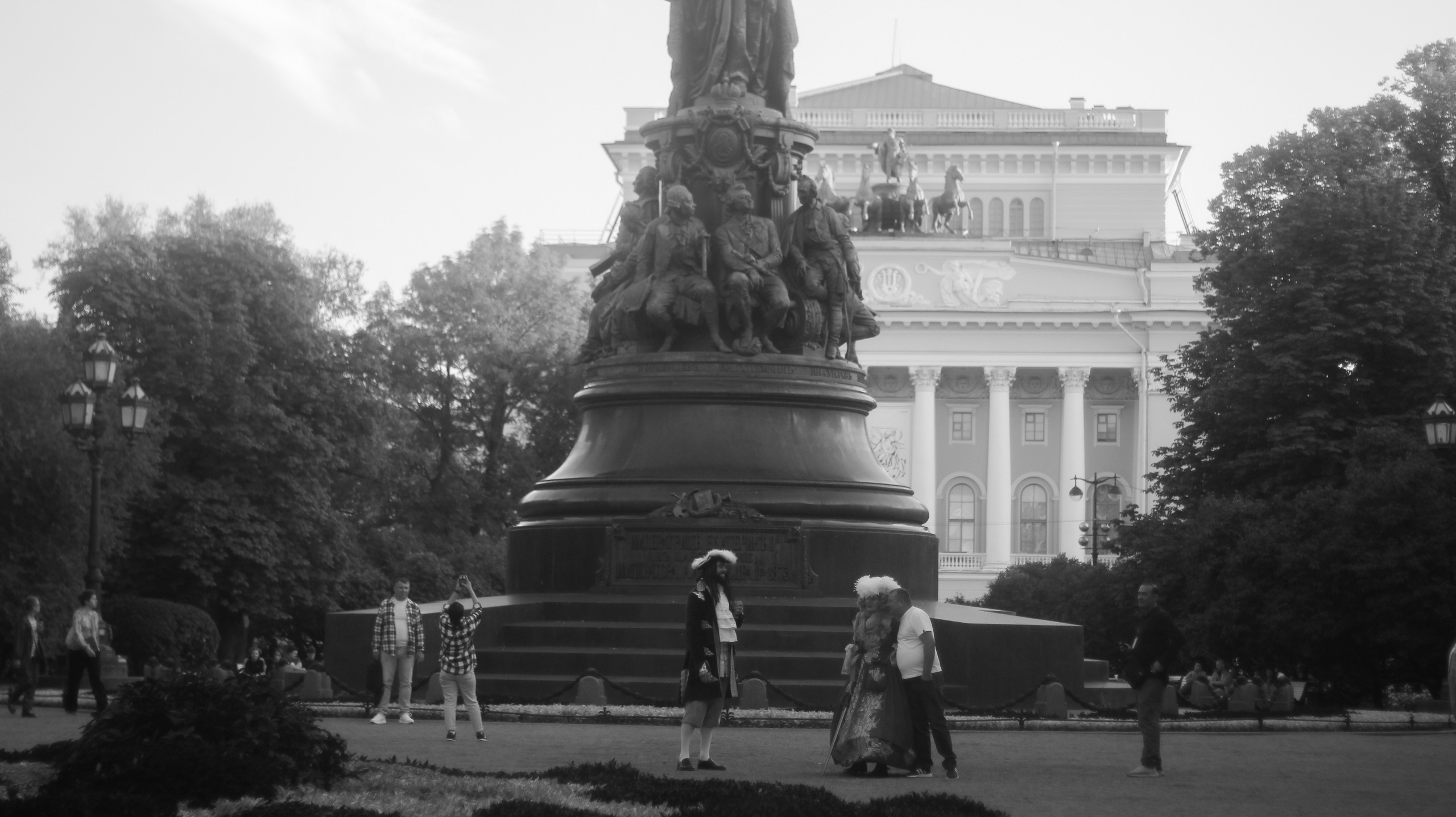 Стрит метафизика. Портретный фотограф DanilNabody