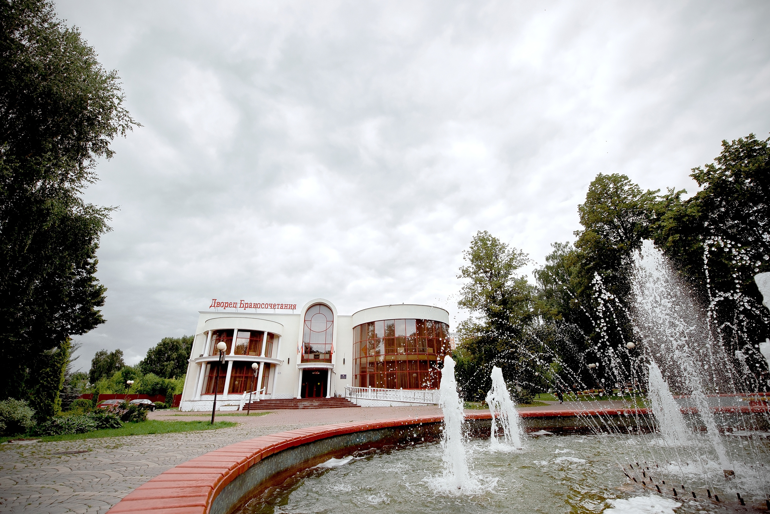 Свадьба в Балашихе летом полный день. Свадебный и семейный фотограф Виктория Носачёва. Щелково, Москва и МО
