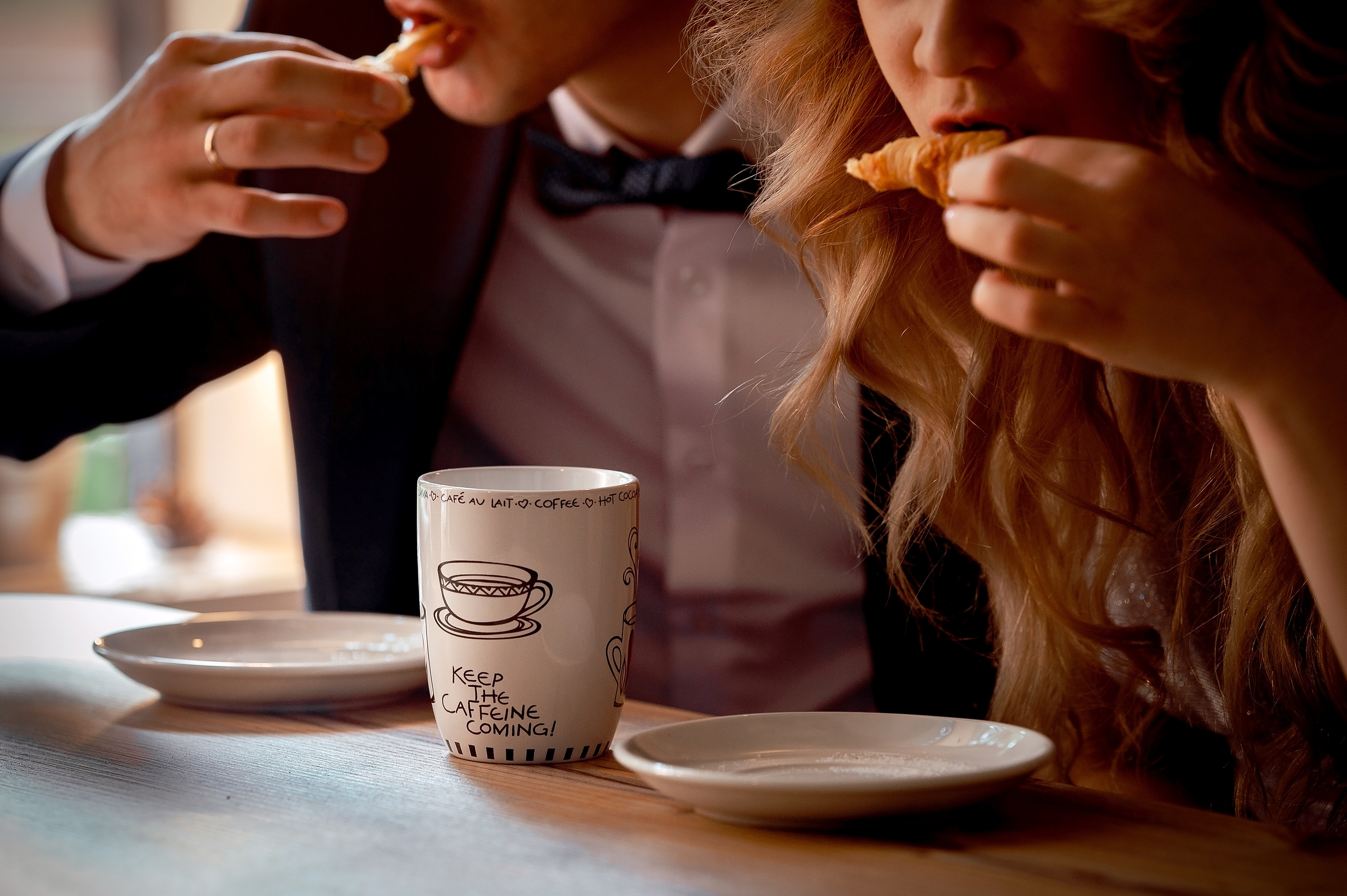 Свадьба В Щелково с фотосессией в кинотеатре и кафе. Свадебный и семейный фотограф Виктория Носачёва. Щелково, Москва и МО