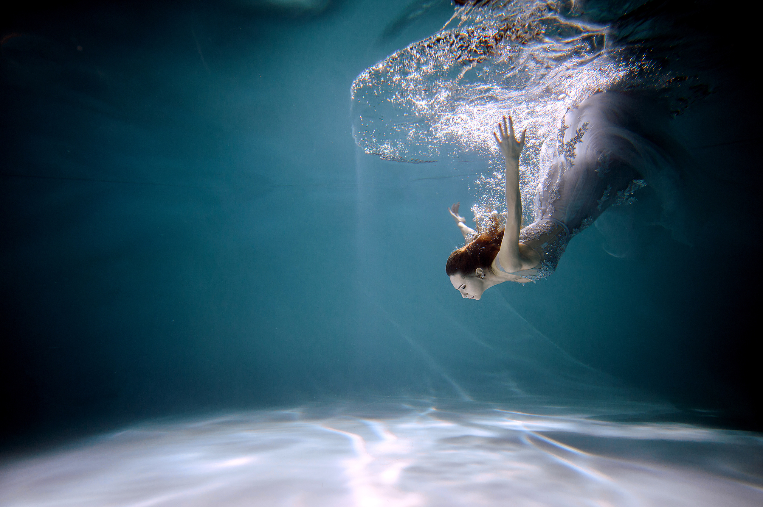 Подводная фотосессия в фотостудии Ocean Stars. Свадебный и семейный фотограф Виктория Носачёва. Щелково, Москва и МО