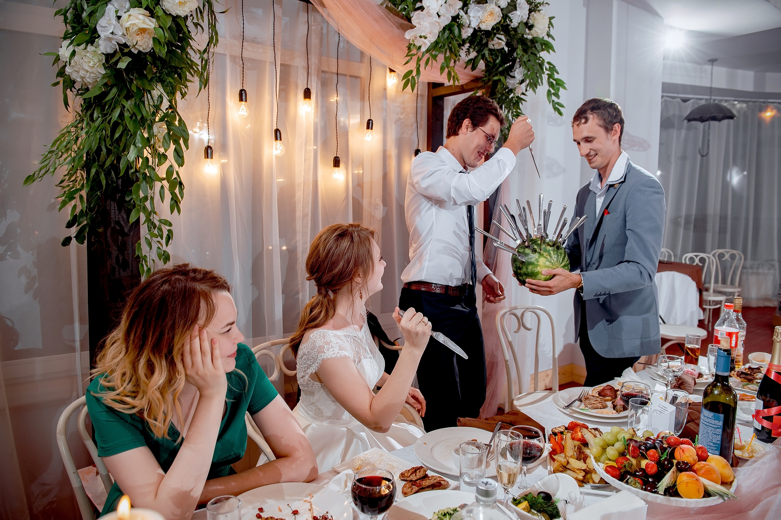 Свадьба в Балашихе летом полный день. Свадебный и семейный фотограф Виктория Носачёва. Щелково, Москва и МО