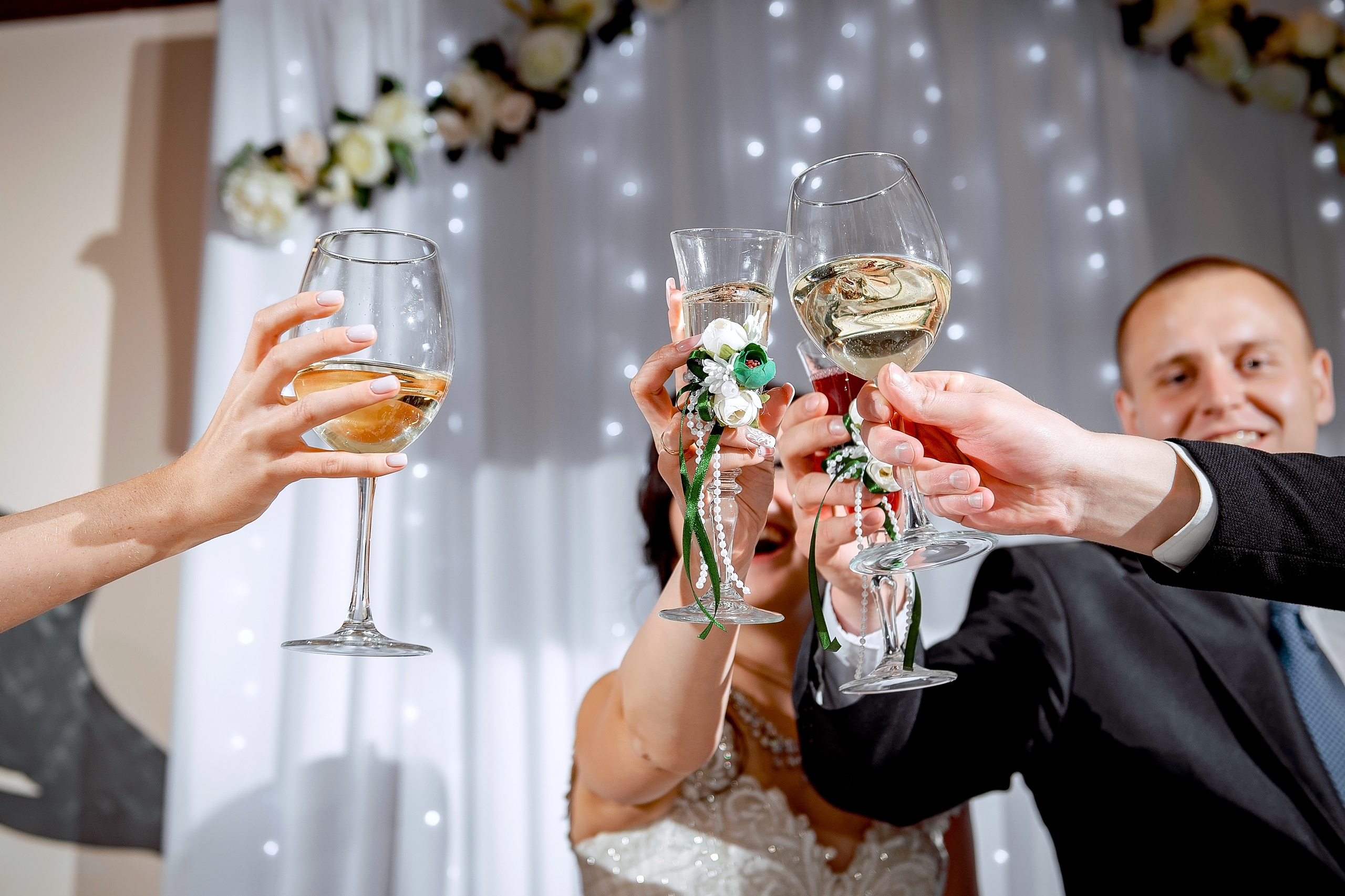 Свадьба в Ивантеевке летом полный день. Свадебный и семейный фотограф Виктория Носачёва. Щелково, Москва и МО