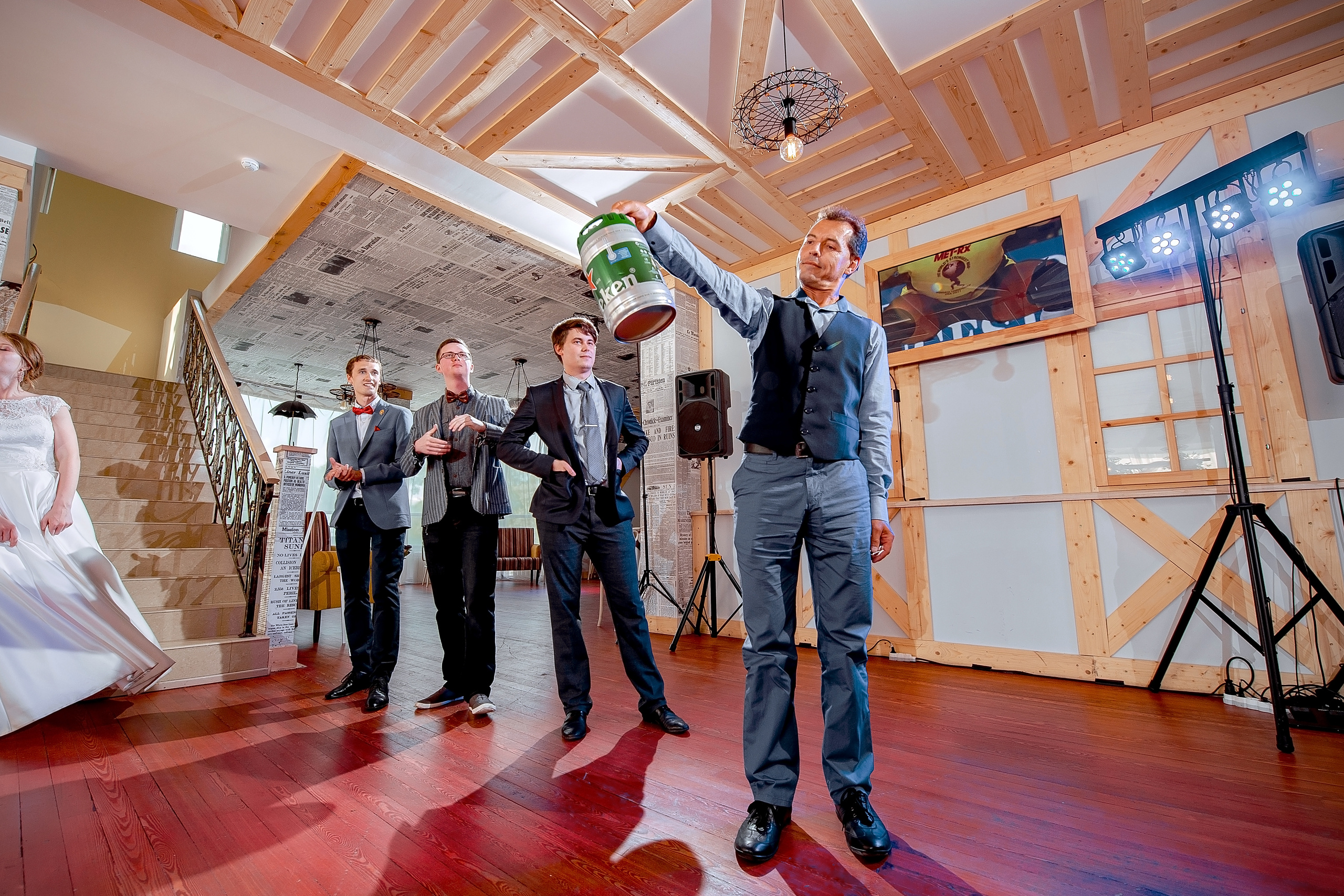 Свадьба в Балашихе летом полный день. Свадебный и семейный фотограф Виктория Носачёва. Щелково, Москва и МО