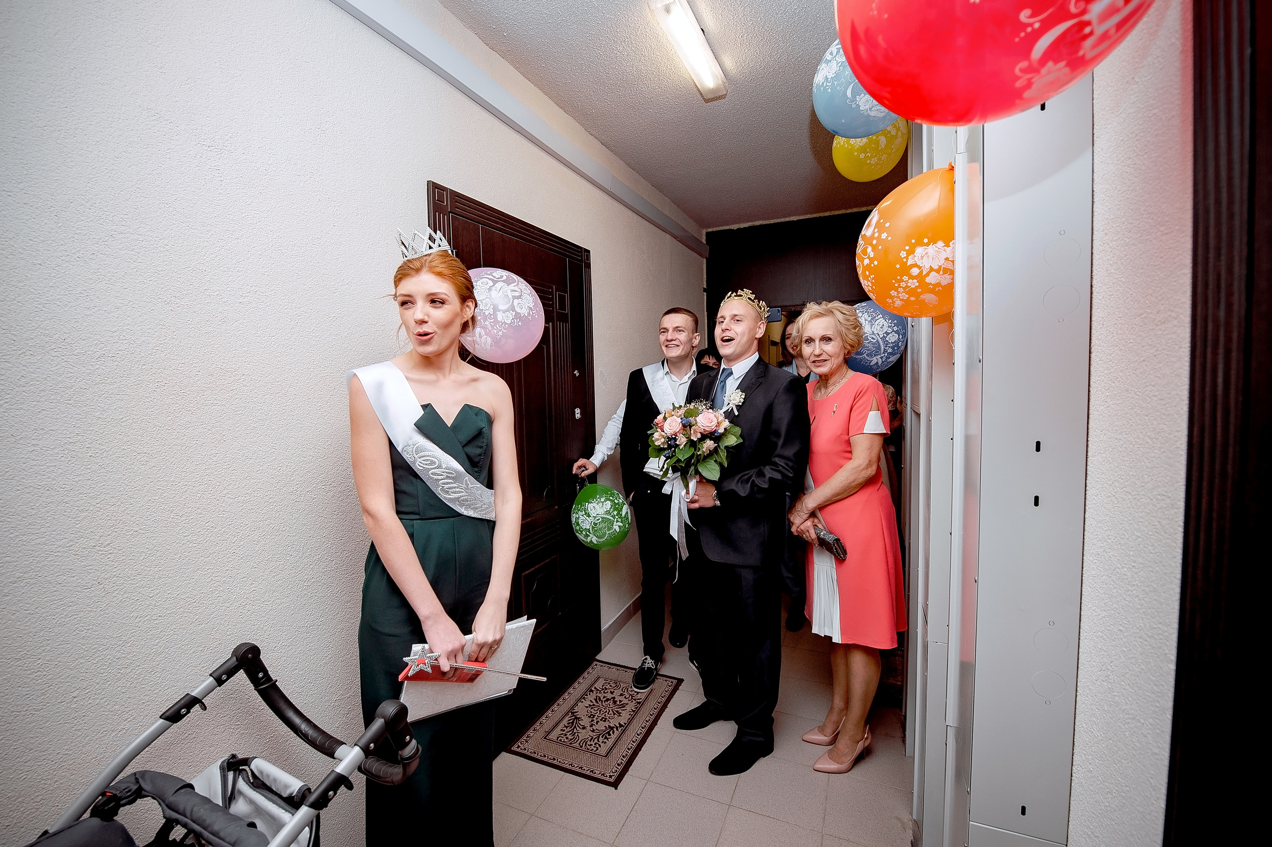 Свадьба в Ивантеевке летом полный день. Свадебный и семейный фотограф Виктория Носачёва. Щелково, Москва и МО