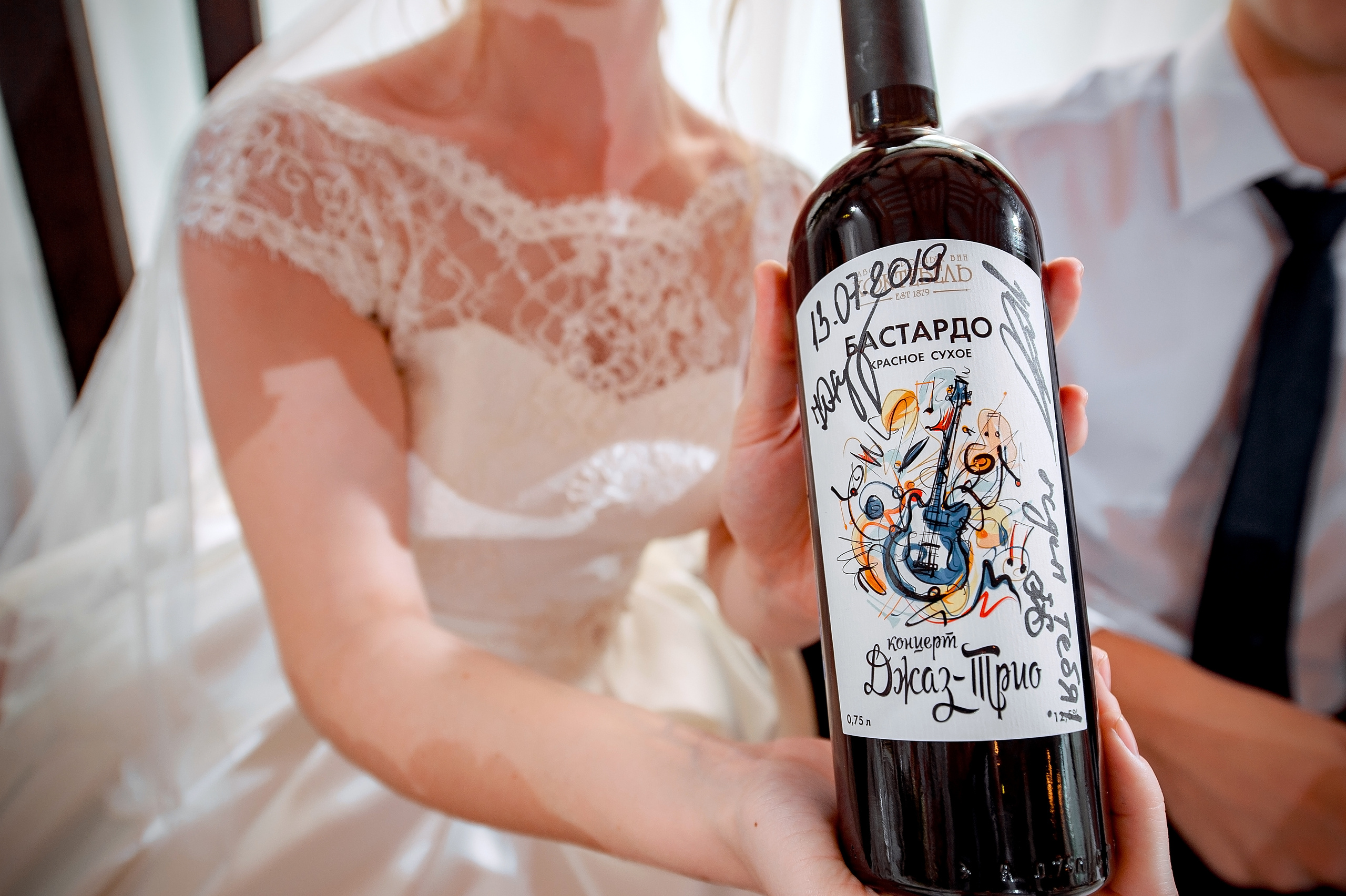 Свадьба в Балашихе летом полный день. Свадебный и семейный фотограф Виктория Носачёва. Щелково, Москва и МО