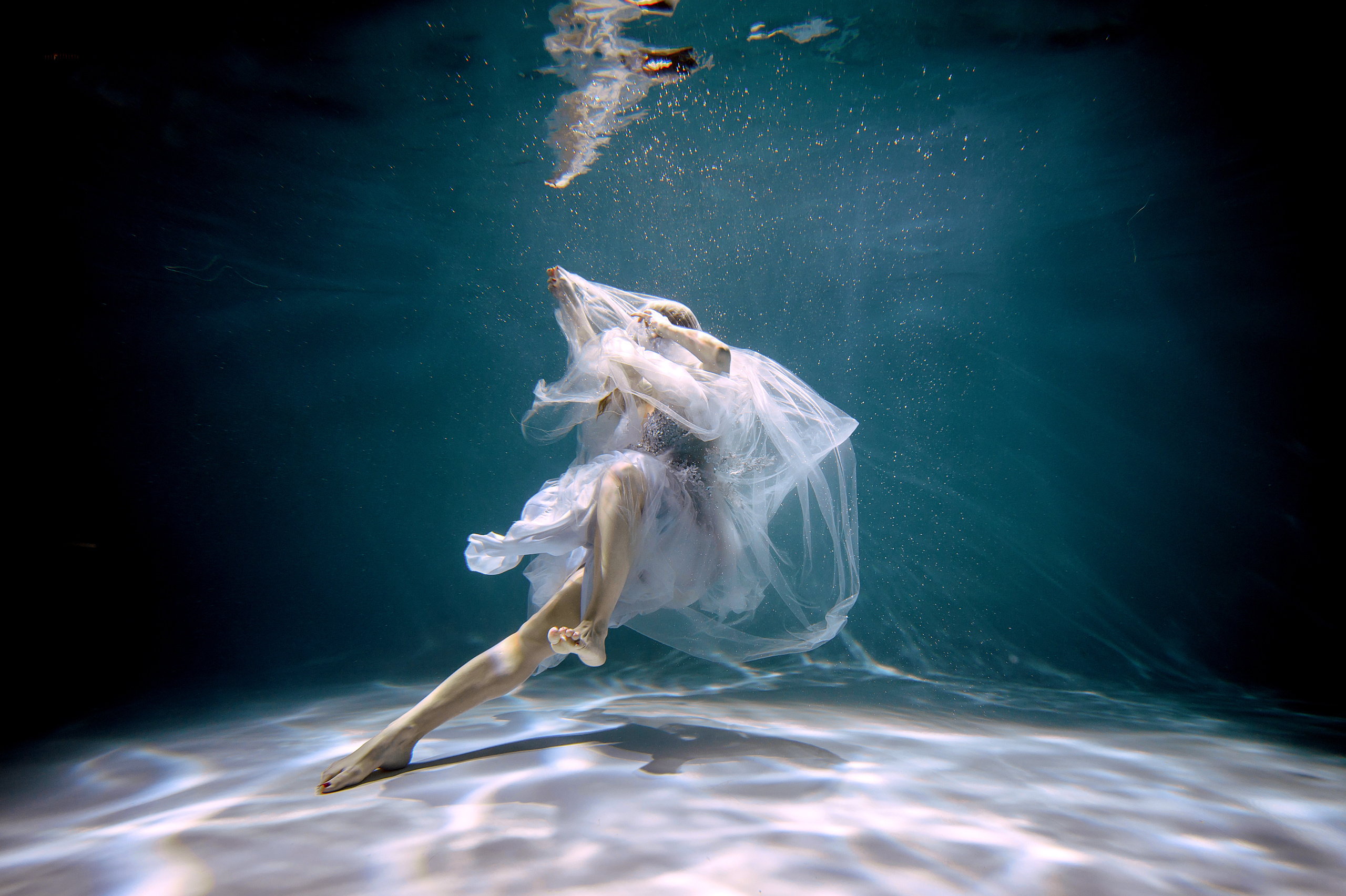 Подводная фотосессия в фотостудии Ocean Stars. Свадебный и семейный фотограф Виктория Носачёва. Щелково, Москва и МО