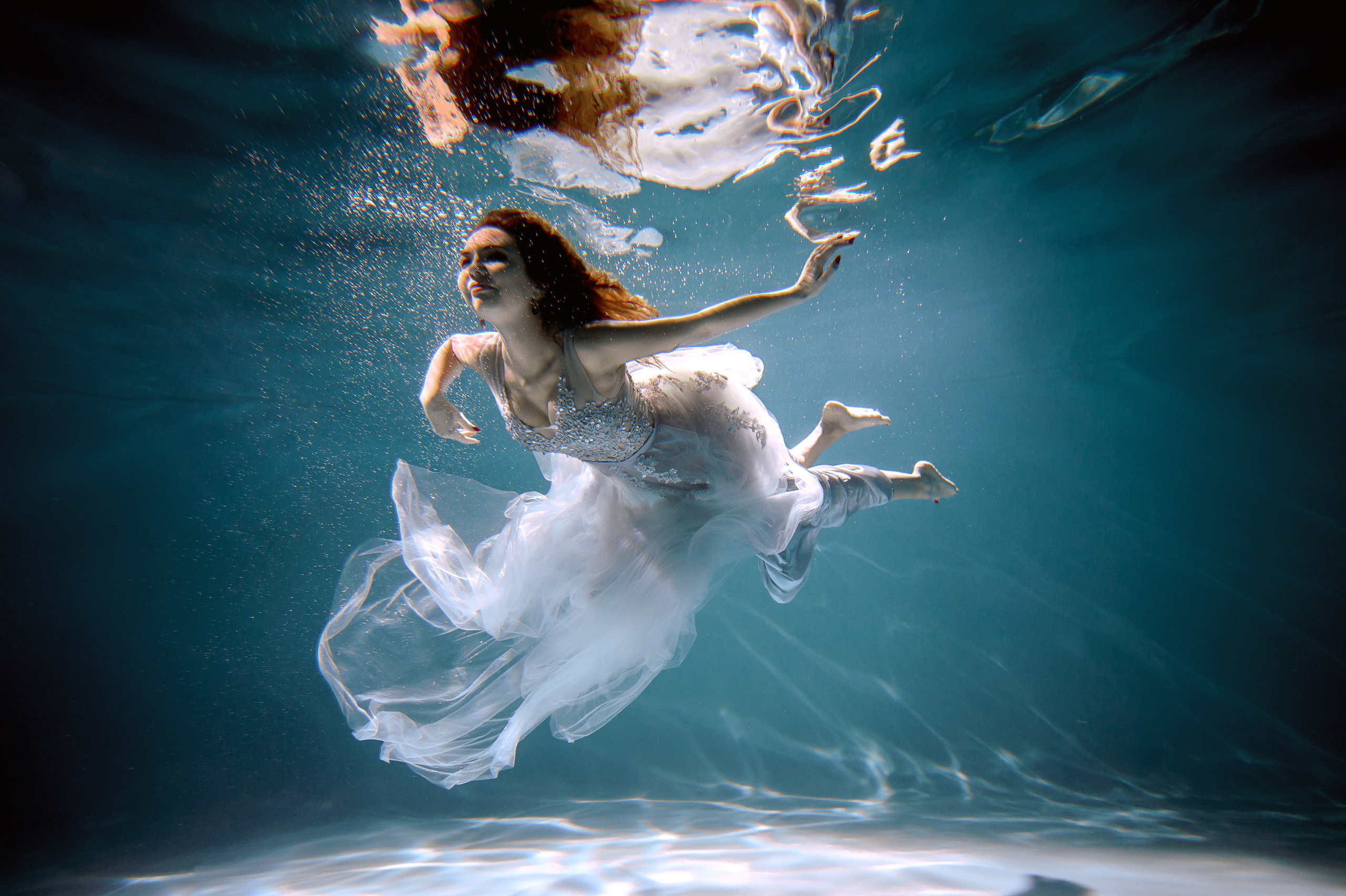Подводная фотосессия в фотостудии Ocean Stars. Свадебный и семейный фотограф Виктория Носачёва. Щелково, Москва и МО