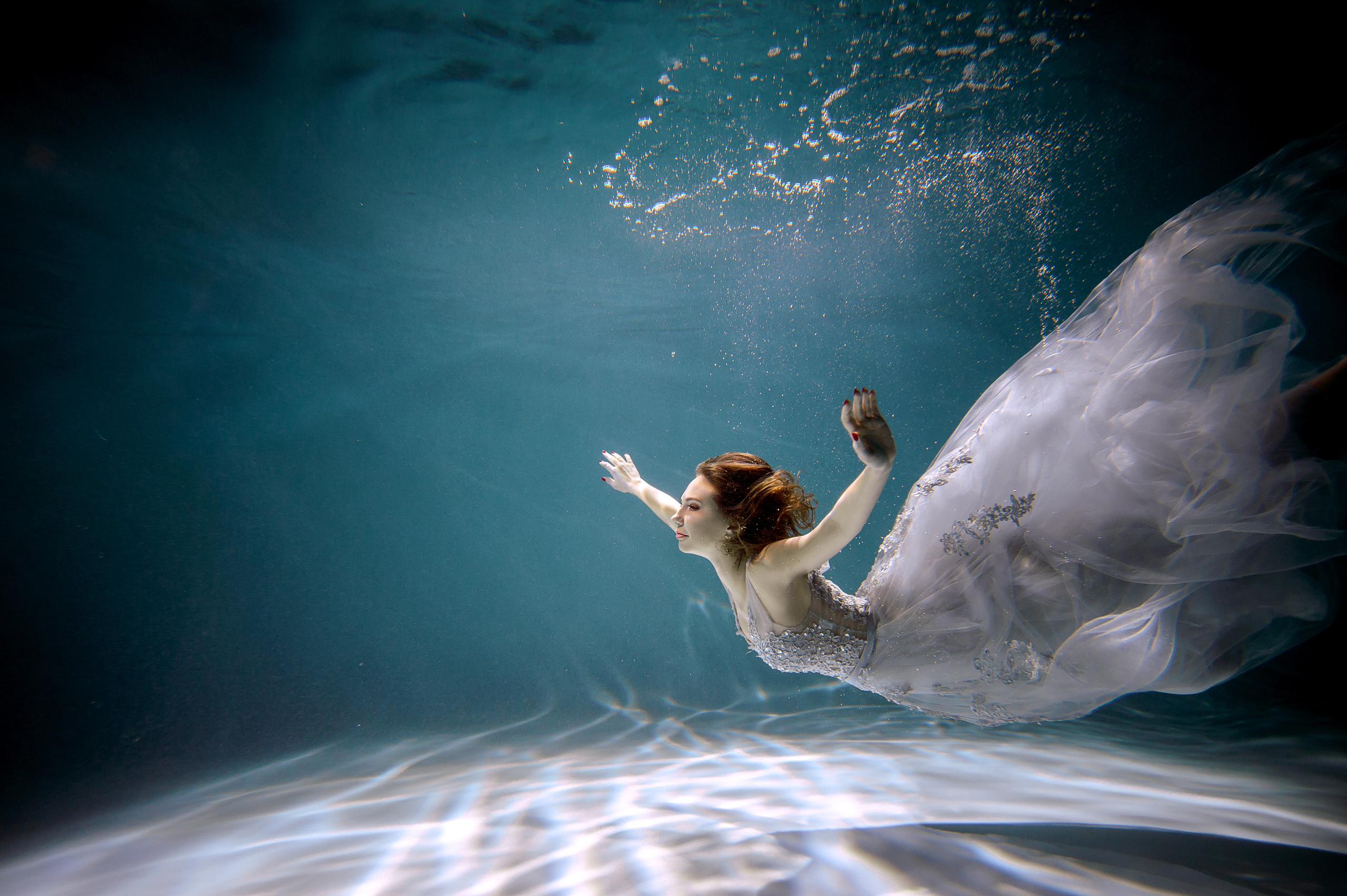 Подводная фотосессия в фотостудии Ocean Stars. Свадебный и семейный фотограф Виктория Носачёва. Щелково, Москва и МО