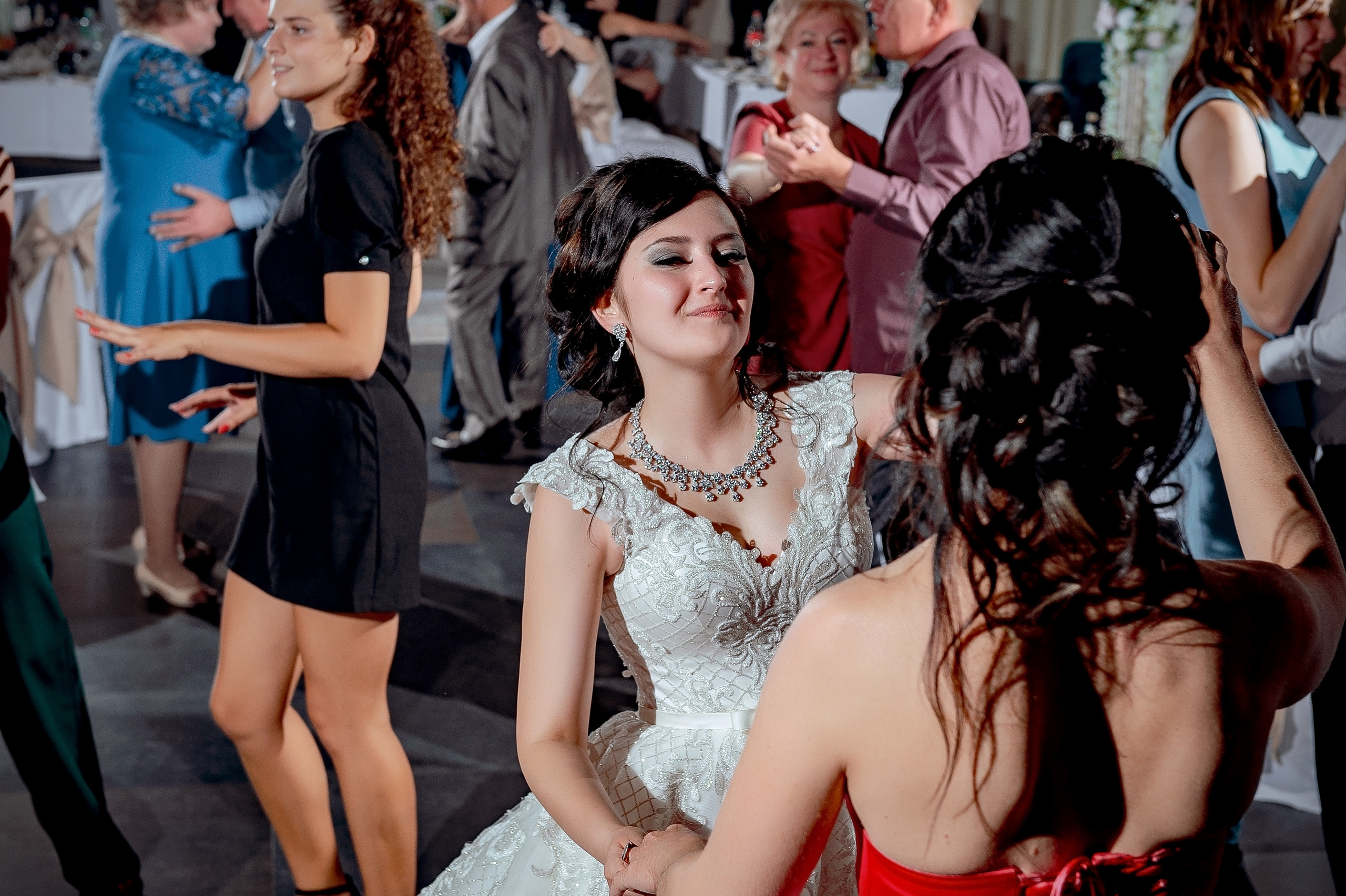 Свадьба в Ивантеевке летом полный день. Свадебный и семейный фотограф Виктория Носачёва. Щелково, Москва и МО