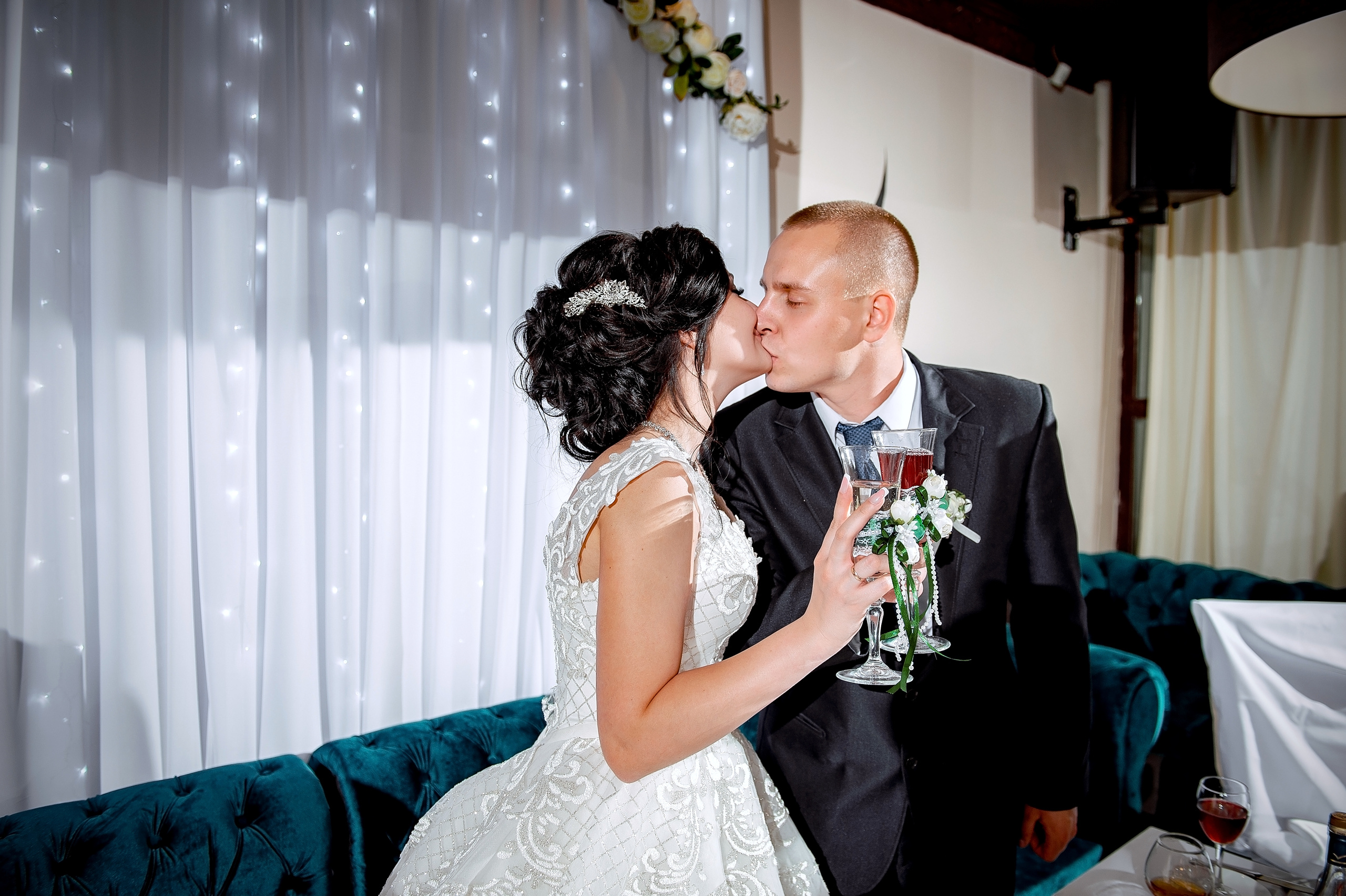 Свадьба в Ивантеевке летом полный день. Свадебный и семейный фотограф Виктория Носачёва. Щелково, Москва и МО