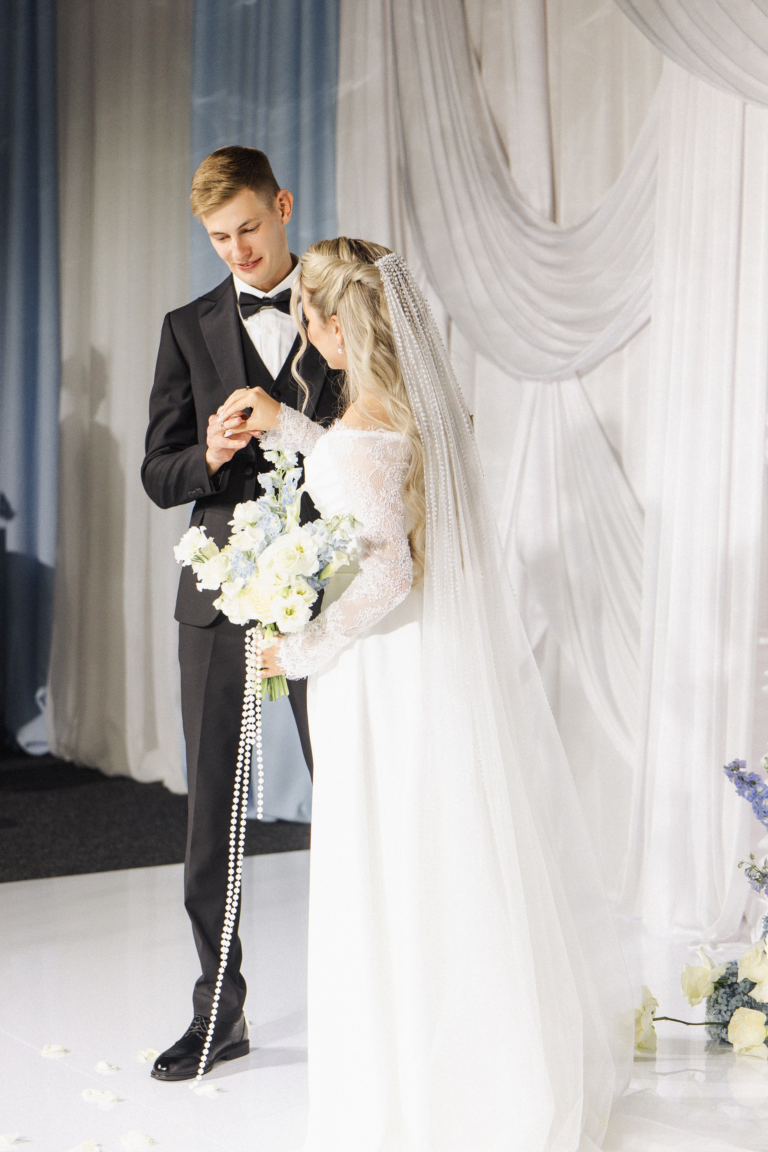 Современная классика невероятной красоты. Индивидуальные, семейные съемки, love story съемки фотограф в Красноярске Ирина Белова