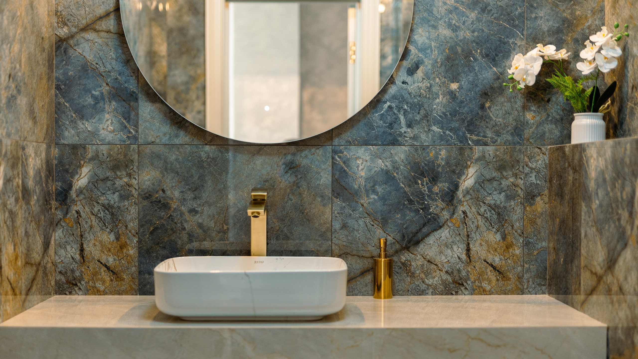 Коммерческая съёмка. Фото и видеосъемка КМВ — свадьбы, недвижимость, меню, туры. Пятигорск, Кисловодск