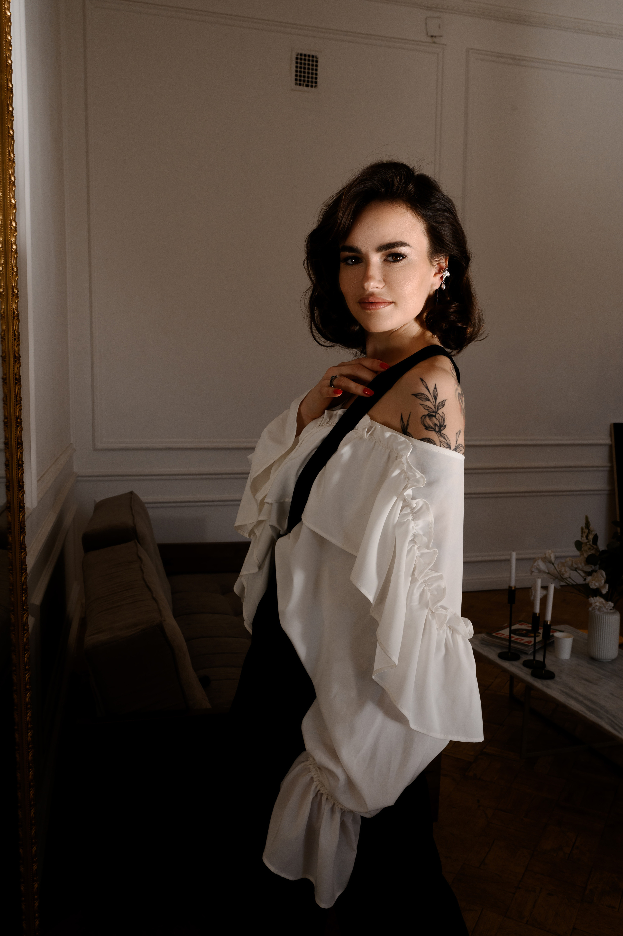 Валерия. Профессиональный фотограф беременности в СПБ. Стильные фотосессии беременности в стиле минимализм и классическая фотография