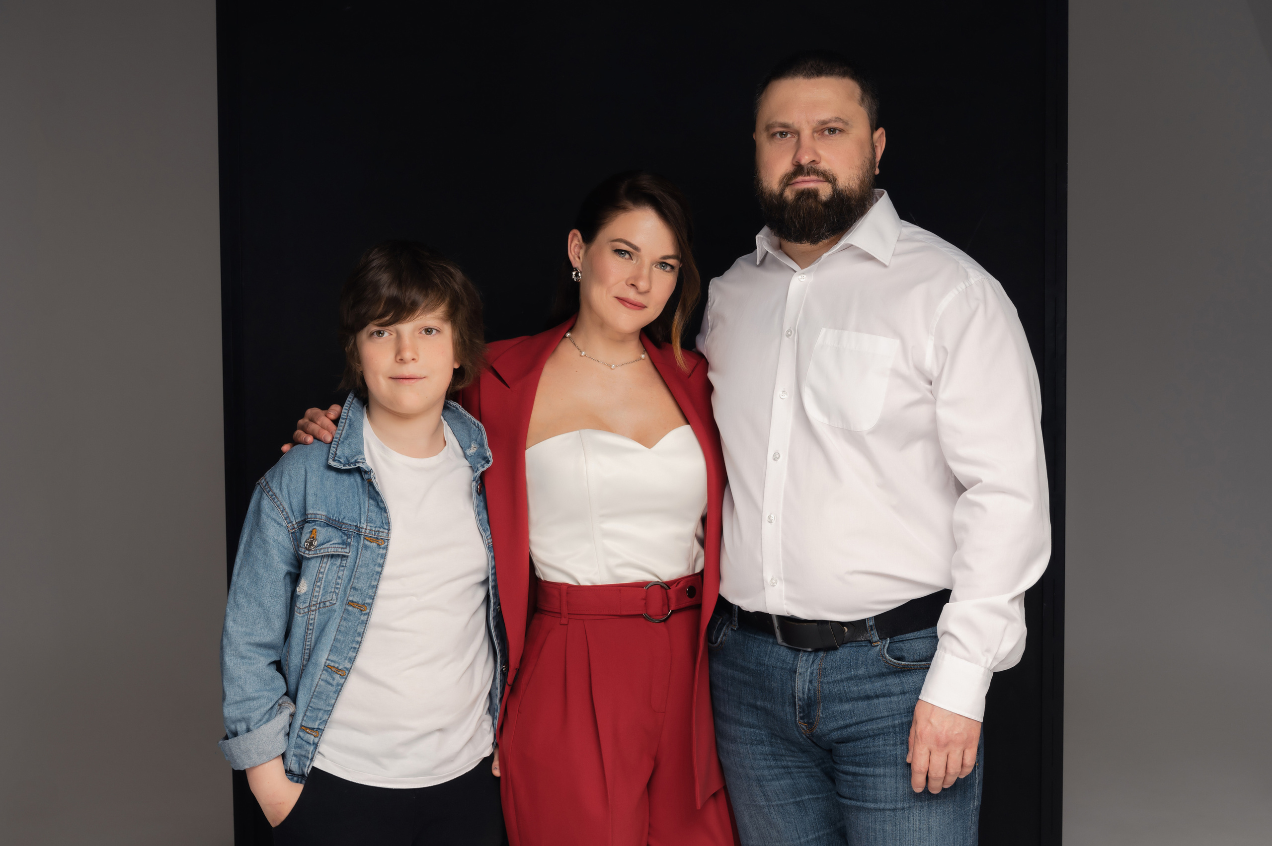 Дарина. Профессиональный фотограф беременности в СПБ. Стильные фотосессии беременности в стиле минимализм и классическая фотография