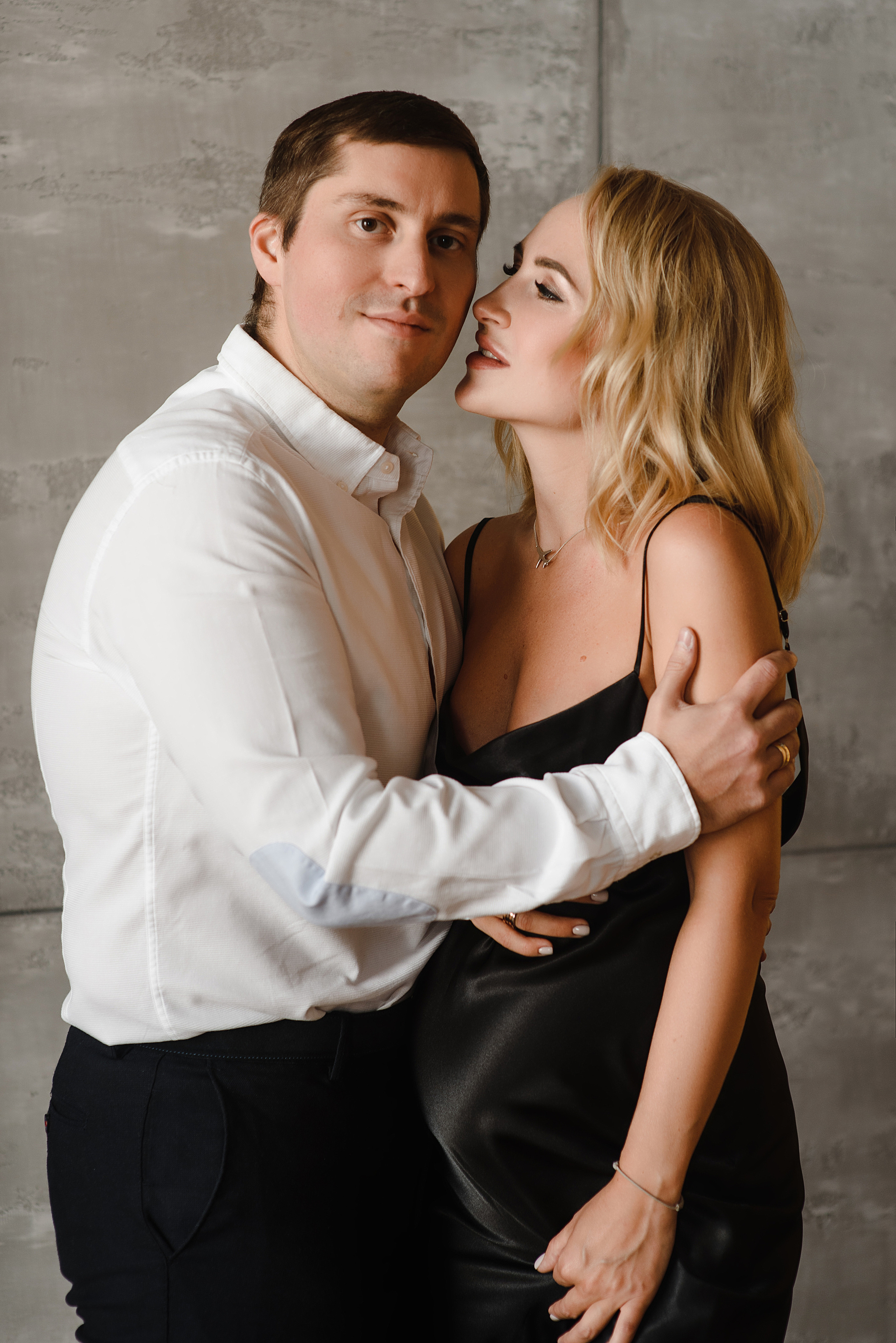 Елена. Профессиональный фотограф беременности в СПБ. Стильные фотосессии беременности в стиле минимализм и классическая фотография