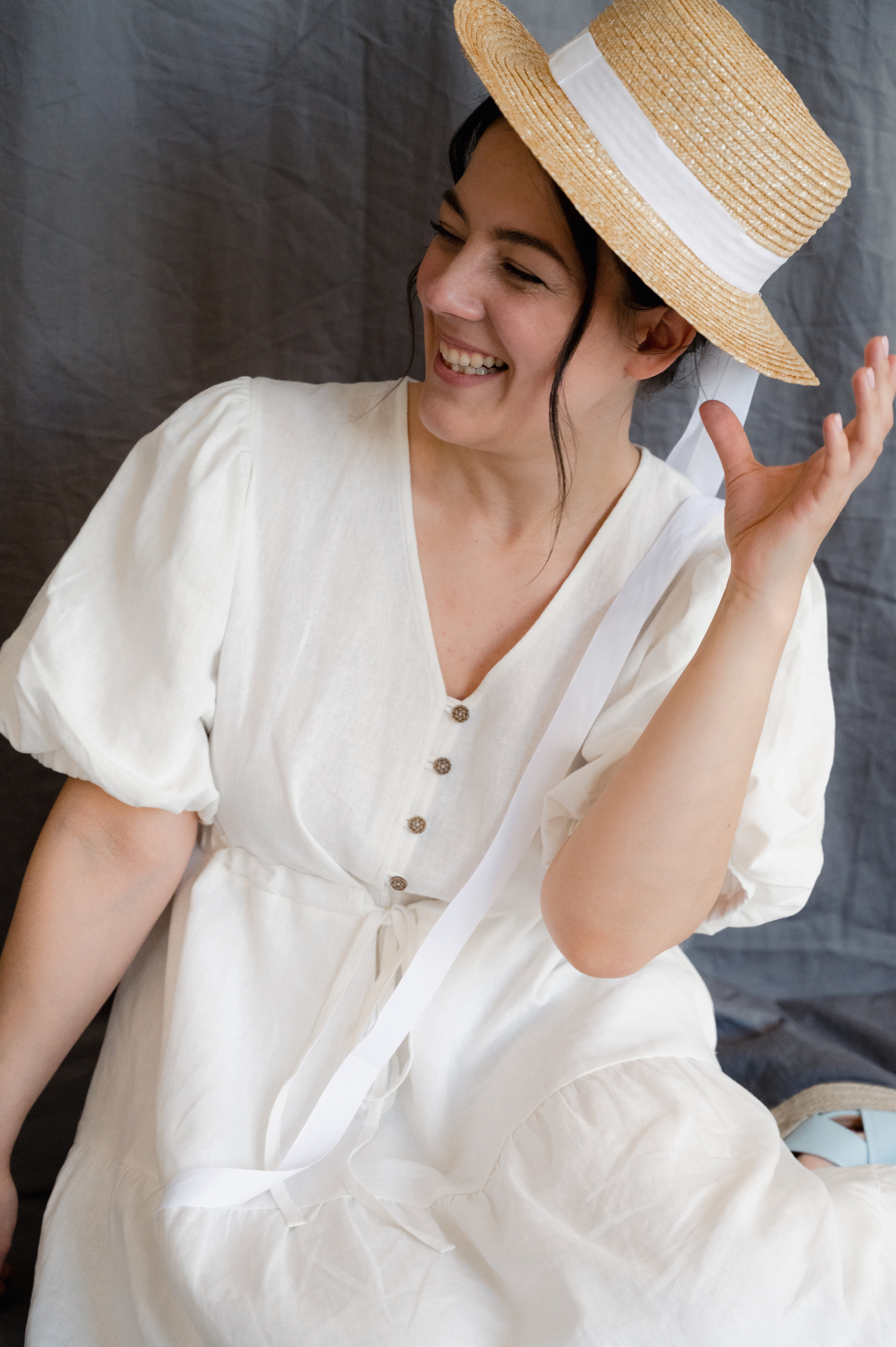 Алина. Профессиональный фотограф беременности в СПБ. Стильные фотосессии беременности в стиле минимализм и классическая фотография