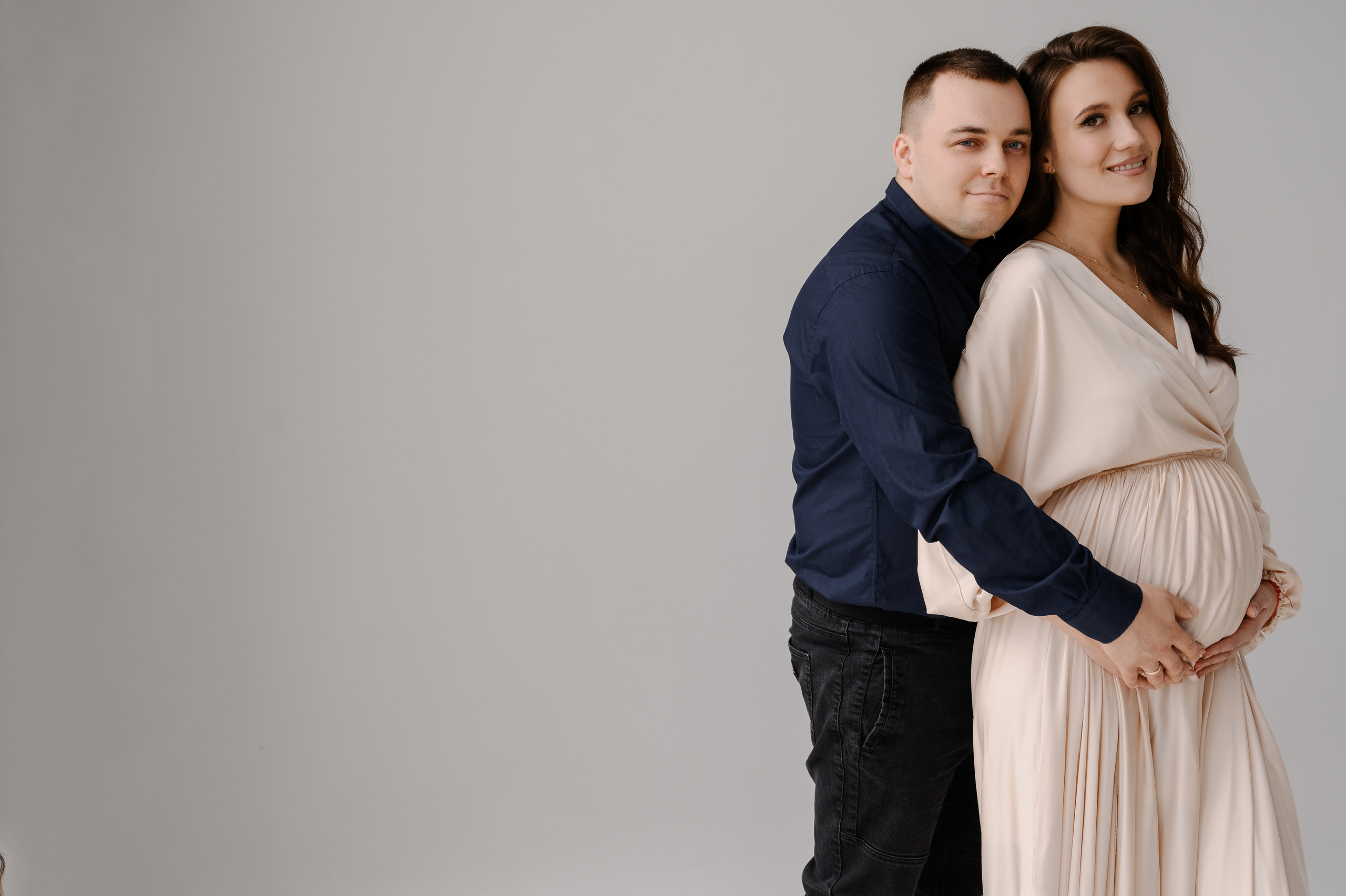 Анастасия. Профессиональный фотограф беременности в СПБ. Стильные фотосессии беременности в стиле минимализм и классическая фотография