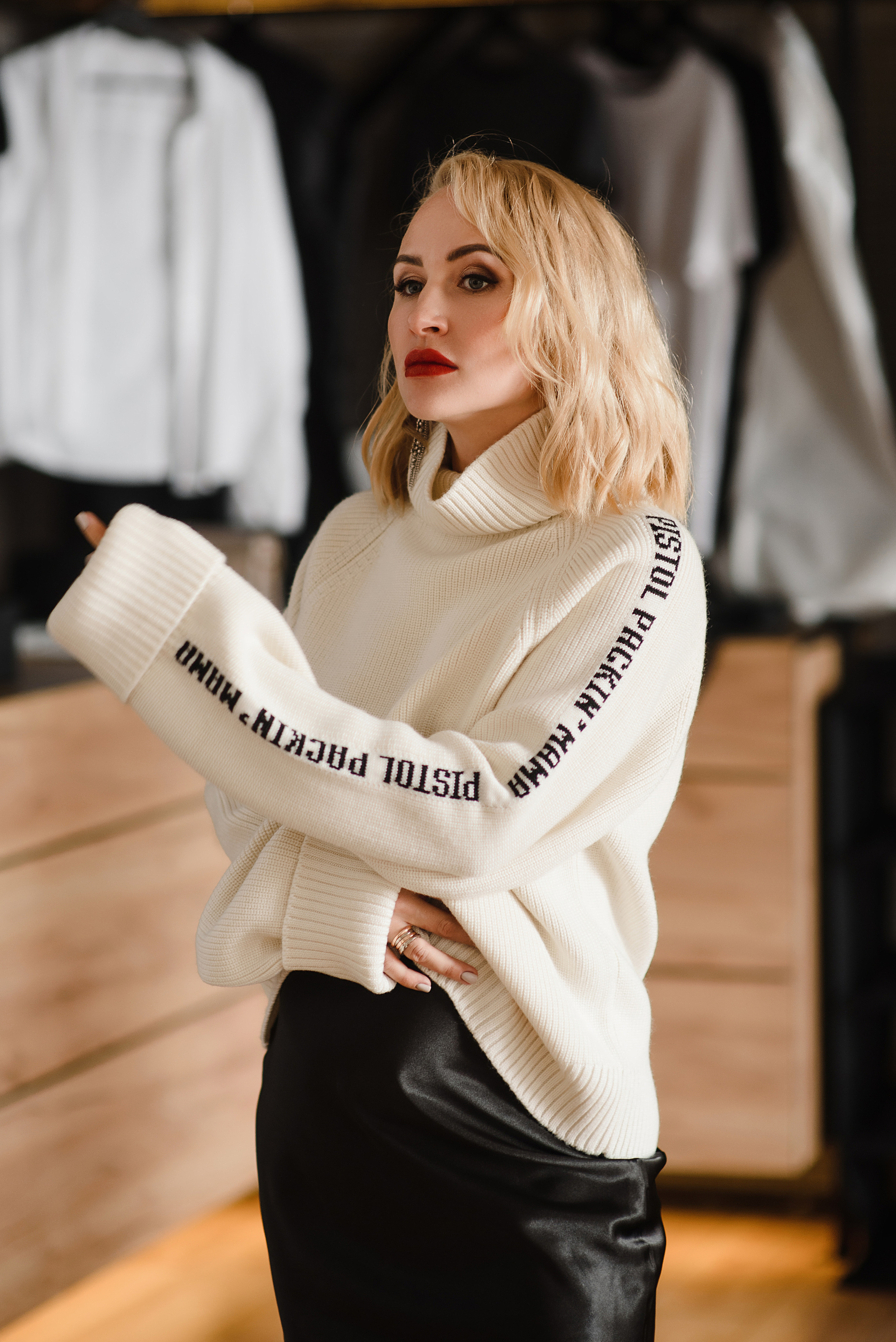 Елена. Профессиональный фотограф беременности в СПБ. Стильные фотосессии беременности в стиле минимализм и классическая фотография