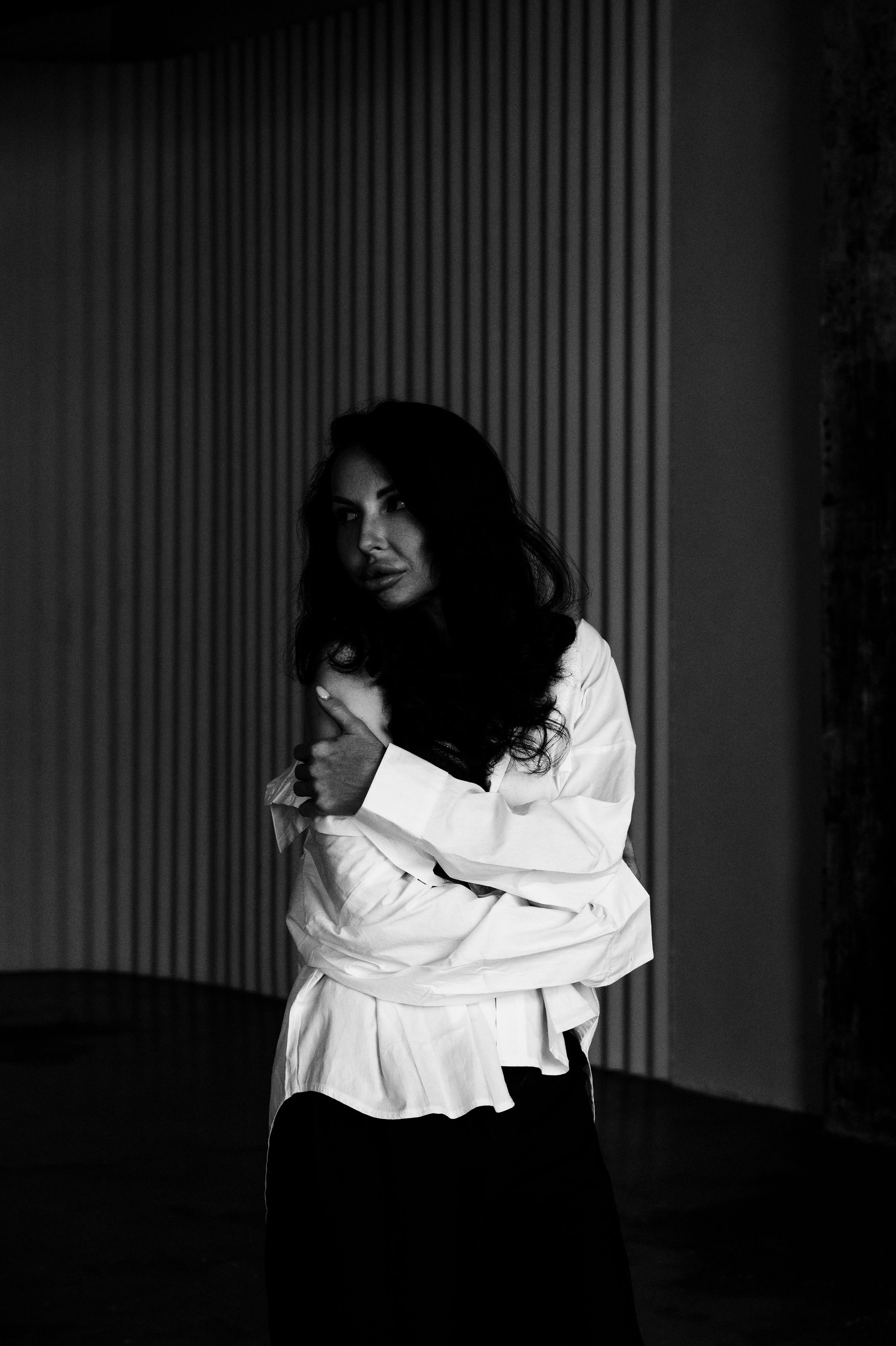 Ника. Профессиональный фотограф беременности в СПБ. Стильные фотосессии беременности в стиле минимализм и классическая фотография