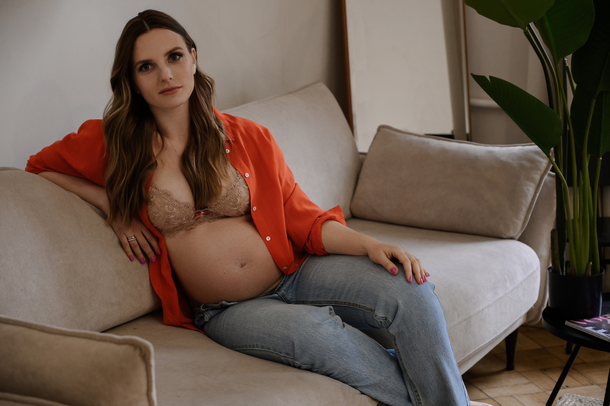 Фотограф беременность. Профессиональный фотограф беременности в СПБ. Стильные фотосессии беременности в стиле минимализм и классическая фотография