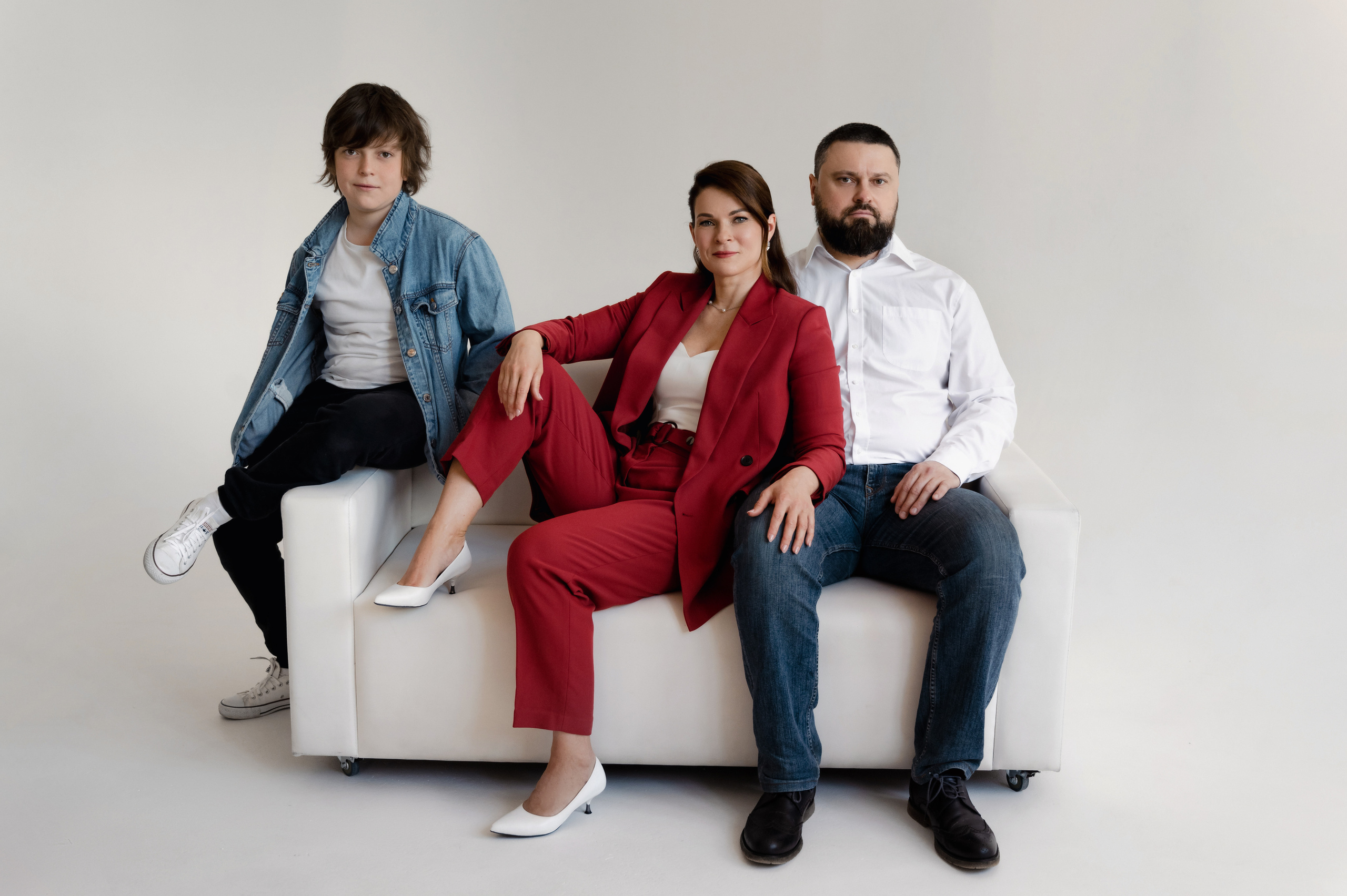 Дарина. Профессиональный фотограф беременности в СПБ. Стильные фотосессии беременности в стиле минимализм и классическая фотография