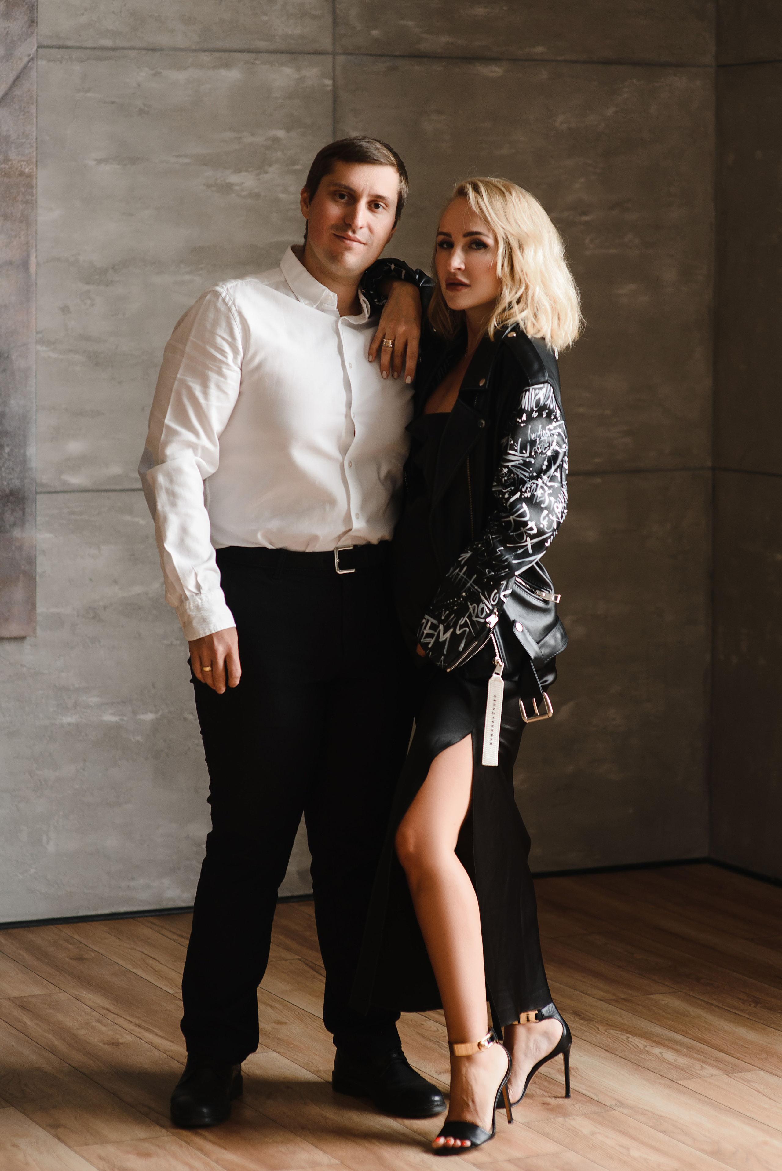 Елена. Профессиональный фотограф беременности в СПБ. Стильные фотосессии беременности в стиле минимализм и классическая фотография