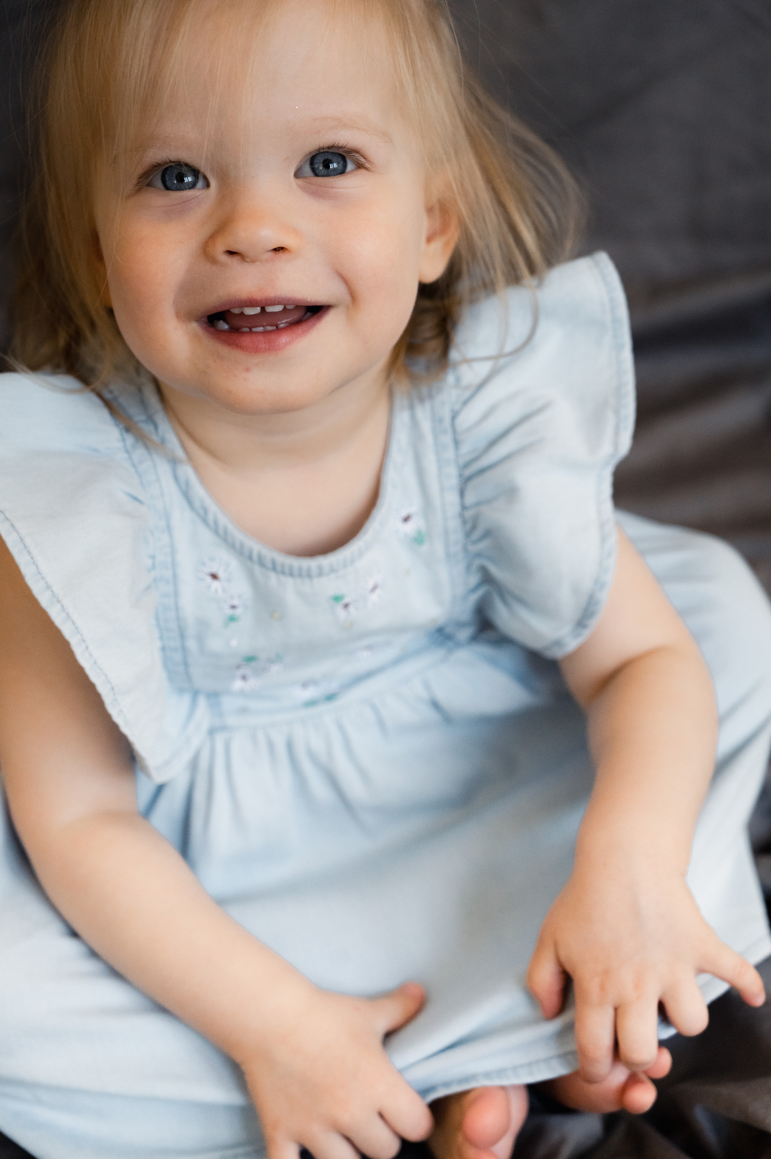 Алина. Профессиональный фотограф беременности в СПБ. Стильные фотосессии беременности в стиле минимализм и классическая фотография