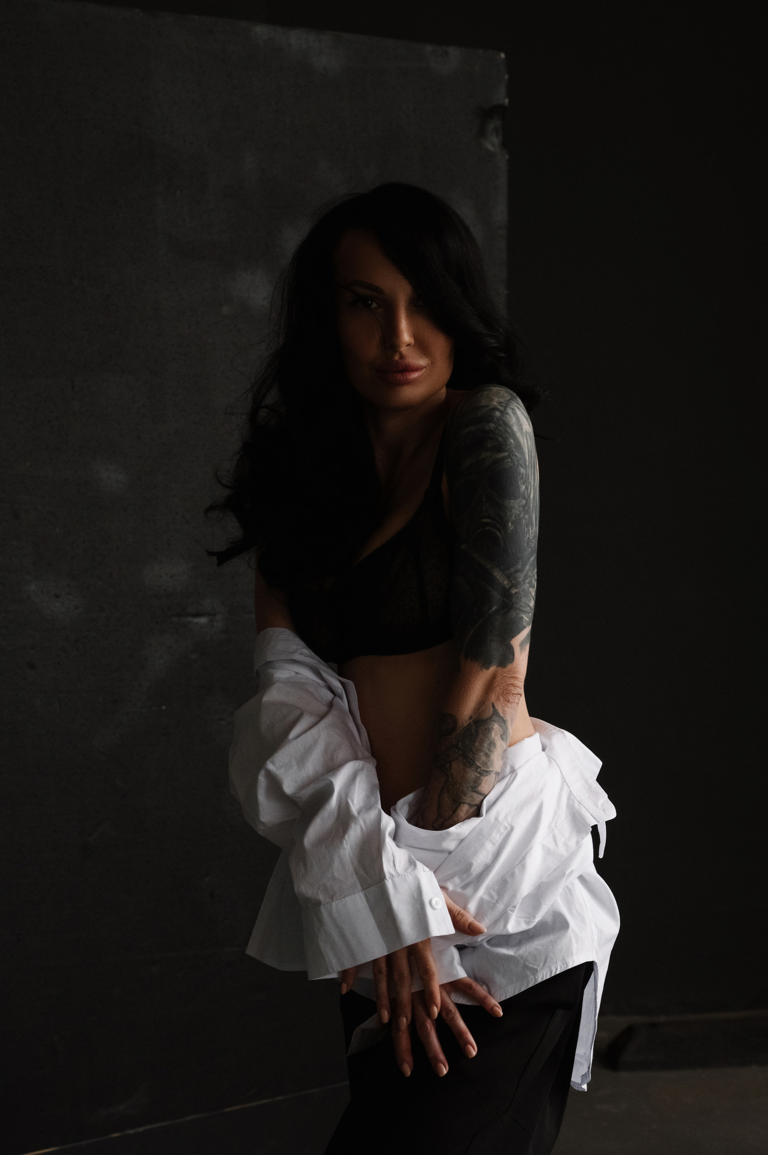 Ника. Профессиональный фотограф беременности в СПБ. Стильные фотосессии беременности в стиле минимализм и классическая фотография