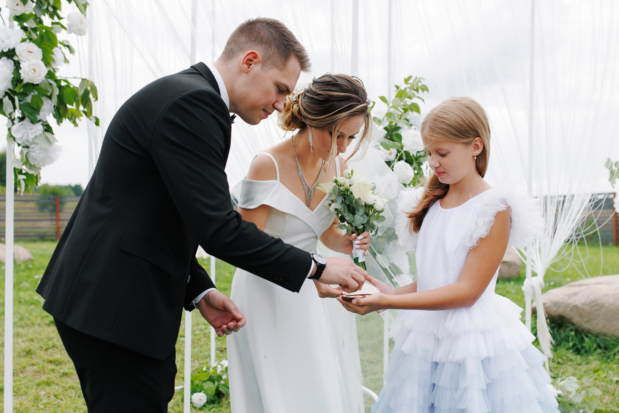 Свадебная фотосессия и банкетная часть в усадьбе СПБ. Свадебный фотограф СПБ