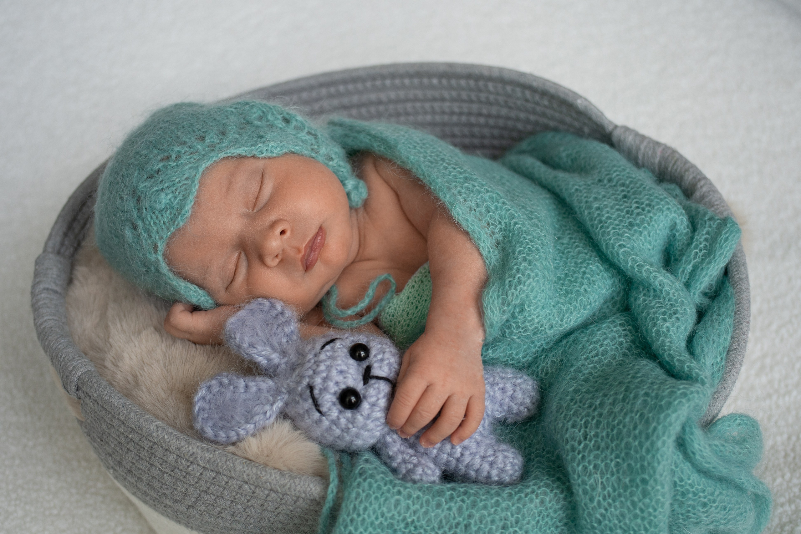 Новорожденные. Фотограф новорожденных в Екатеринбурге