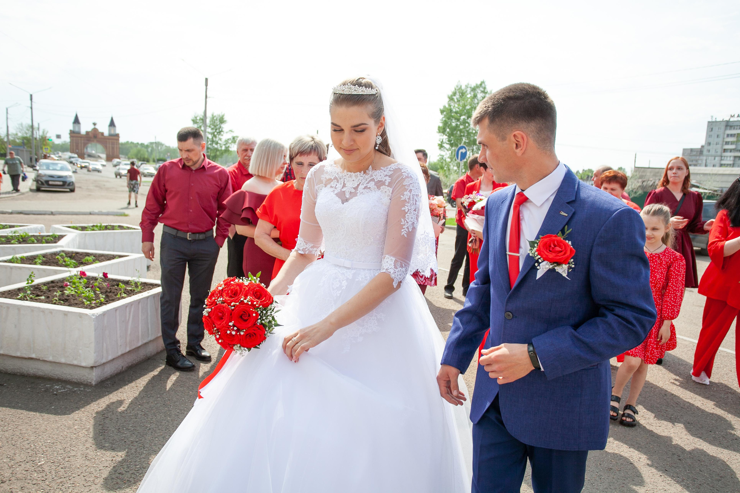 Красивая свадьба в Канске. Фотограф Дарья Локотко в Красноярске
