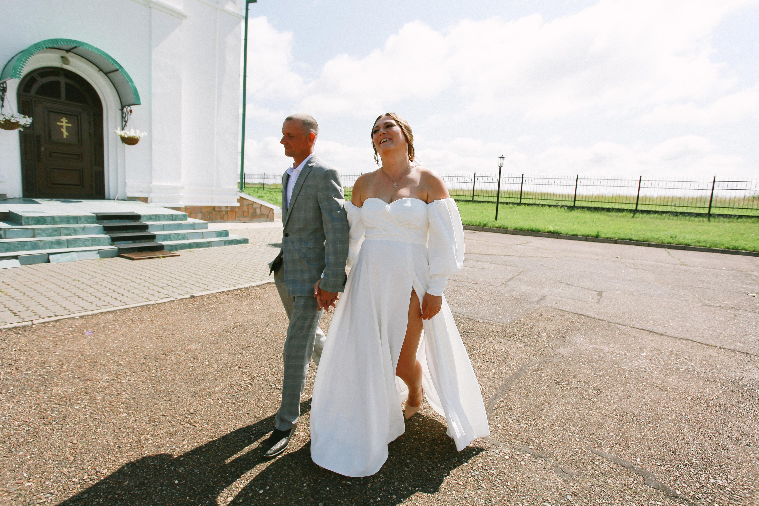 Венчание в с. Бражное. Фотограф Дарья Локотко в Красноярске
