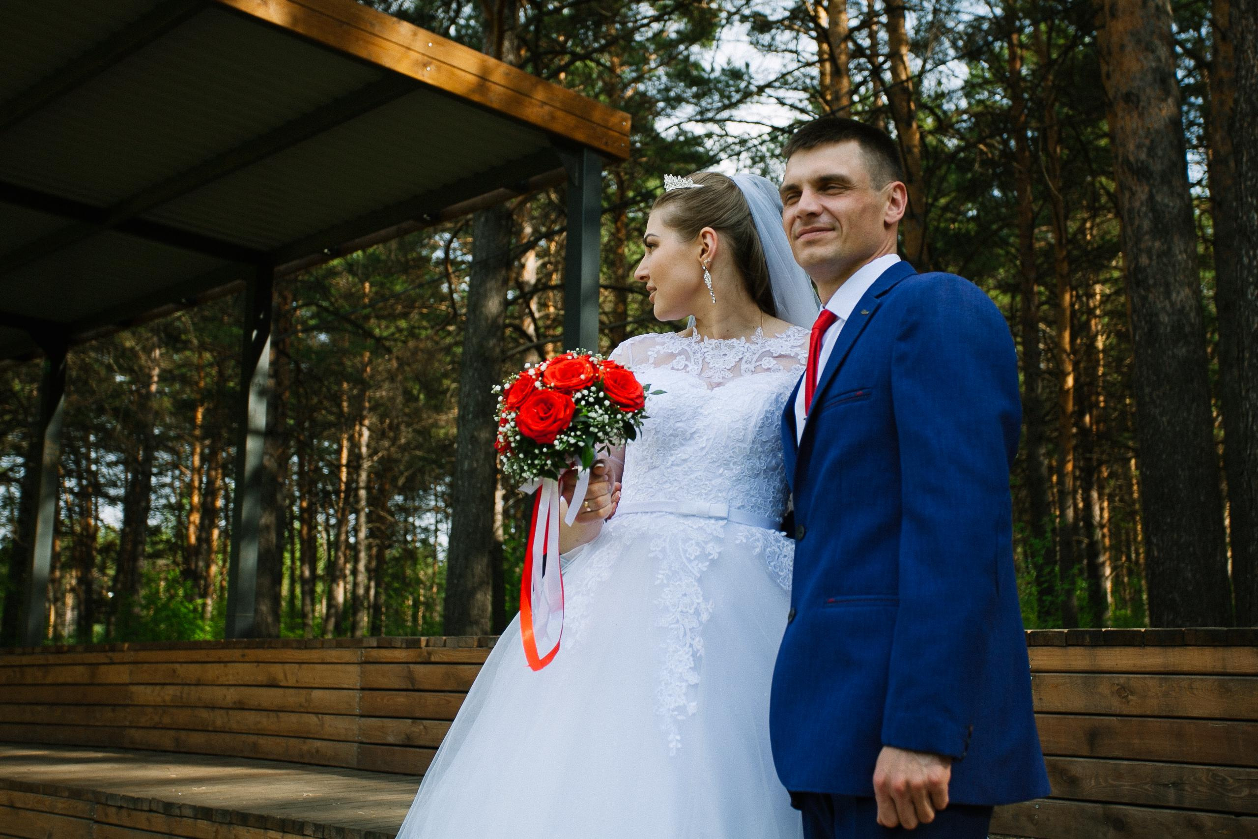 Красивая свадьба в Канске. Фотограф Дарья Локотко в Красноярске