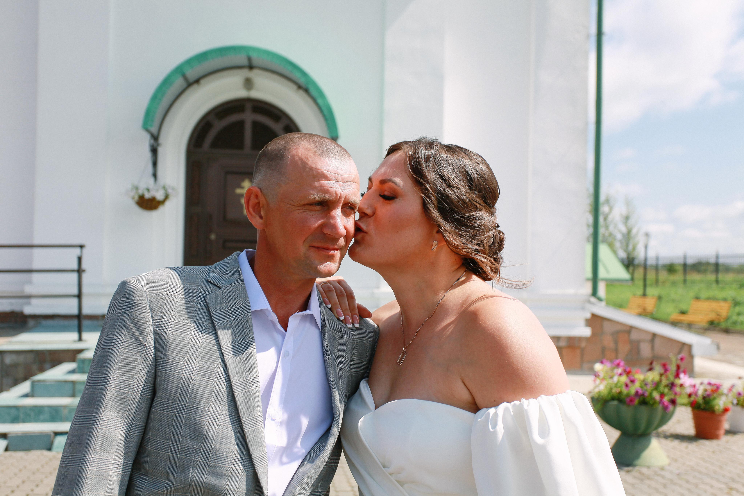 Венчание в с. Бражное. Фотограф Дарья Локотко в Красноярске