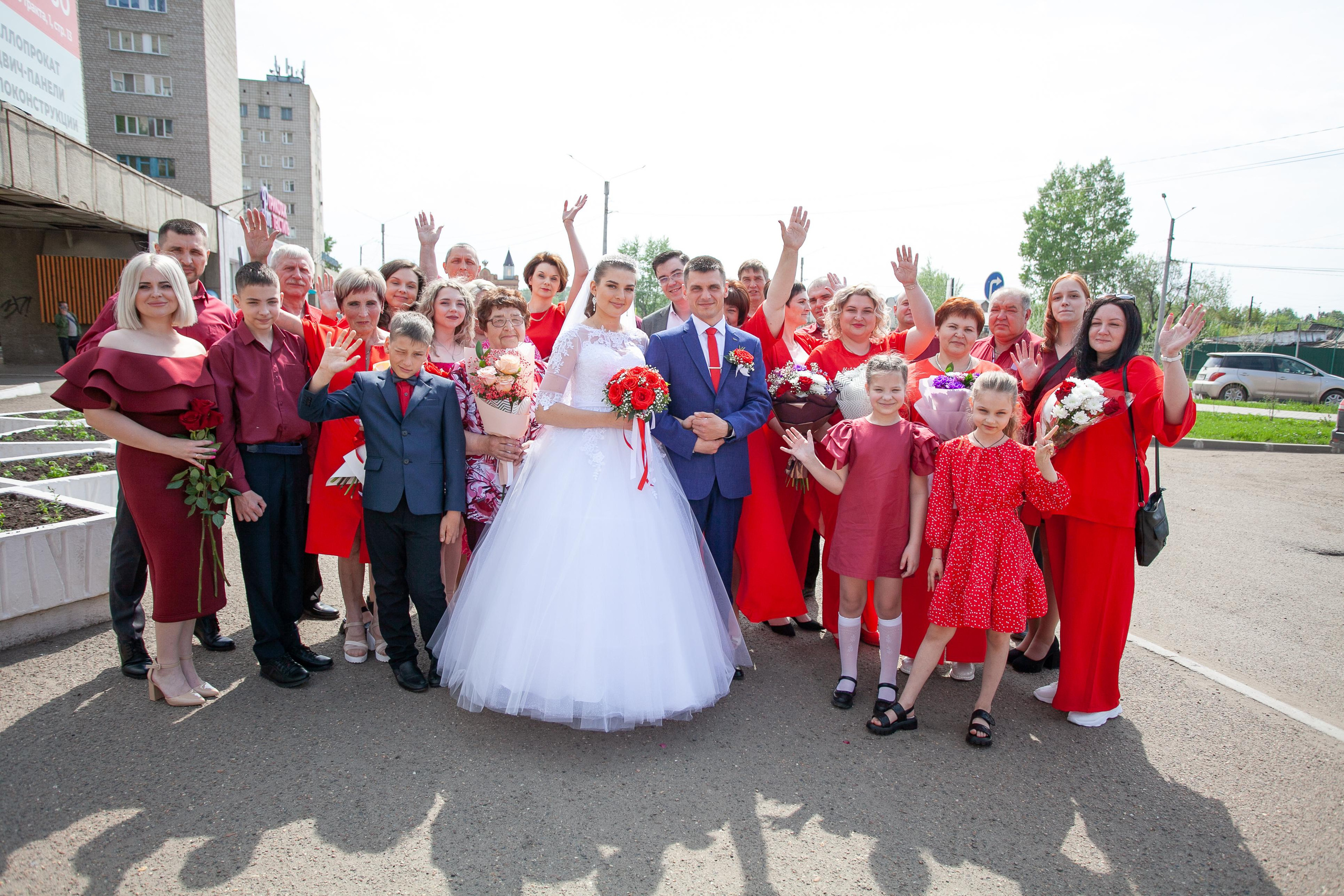 Красивая свадьба в Канске. Фотограф Дарья Локотко в Красноярске