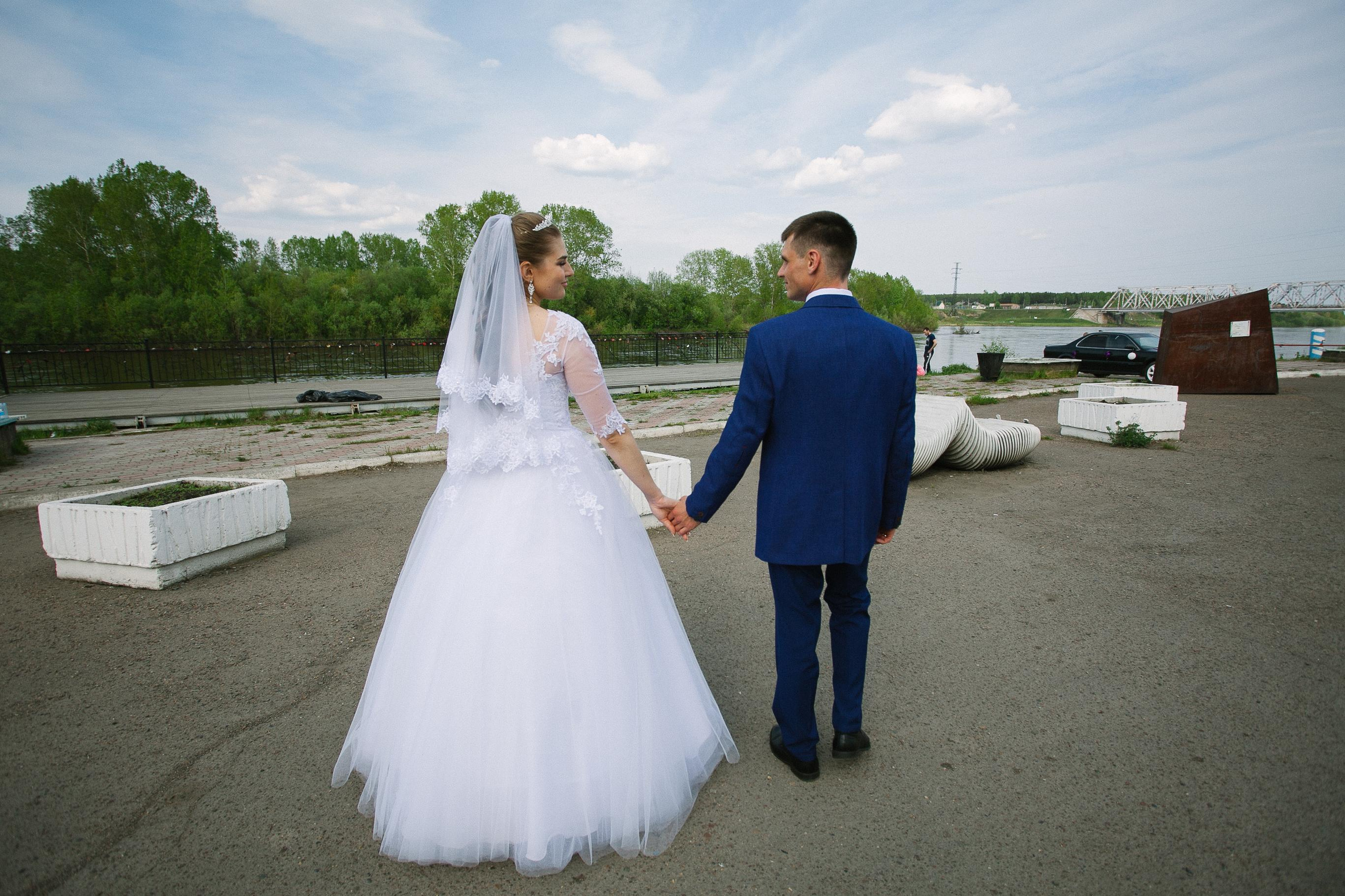 Красивая свадьба в Канске. Фотограф Дарья Локотко в Красноярске