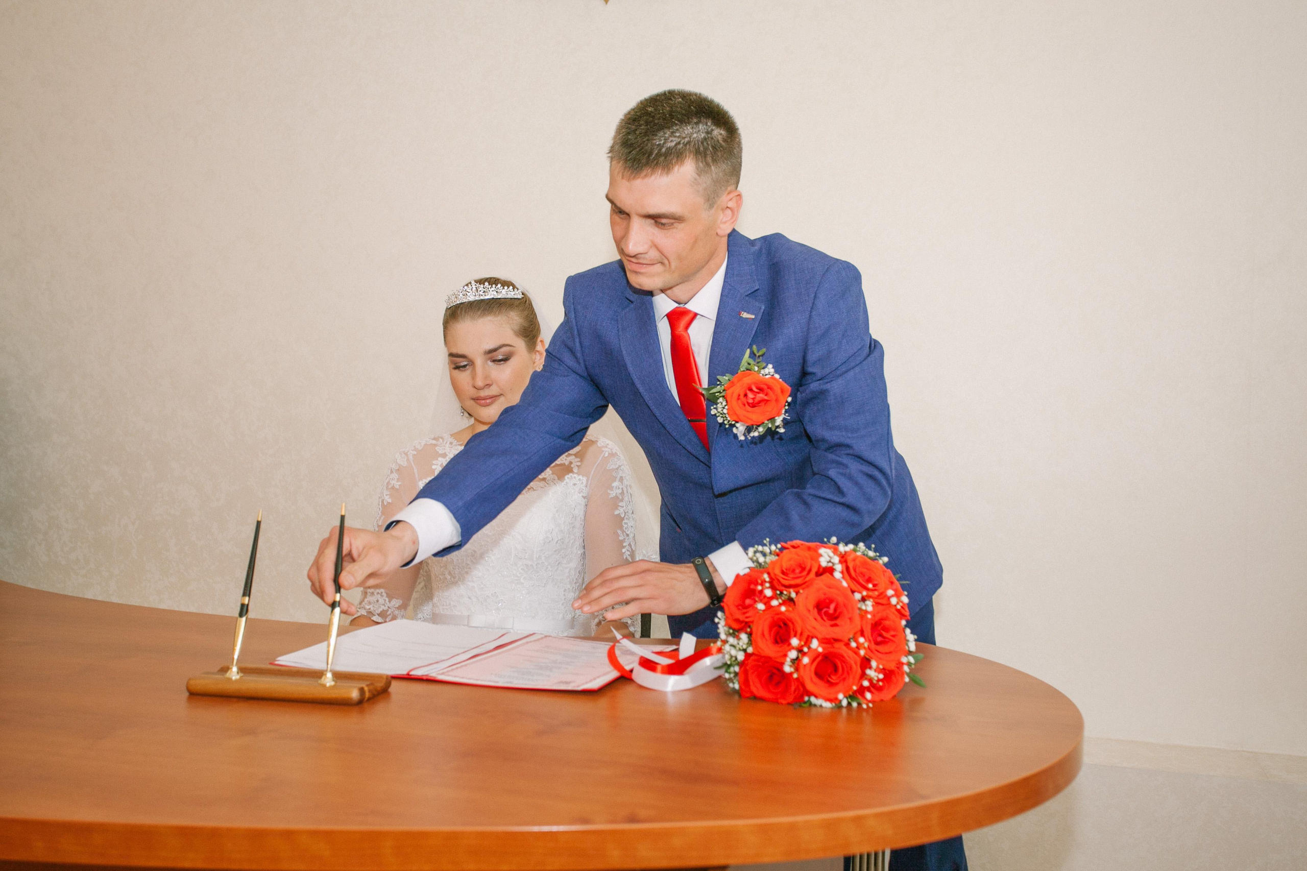 Красивая свадьба в Канске. Фотограф Дарья Локотко в Красноярске