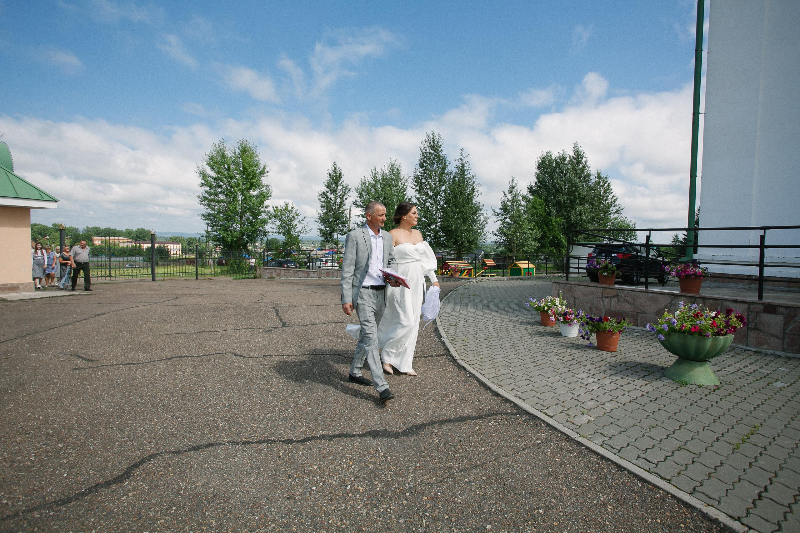 Венчание в с. Бражное. Фотограф Дарья Локотко в Красноярске