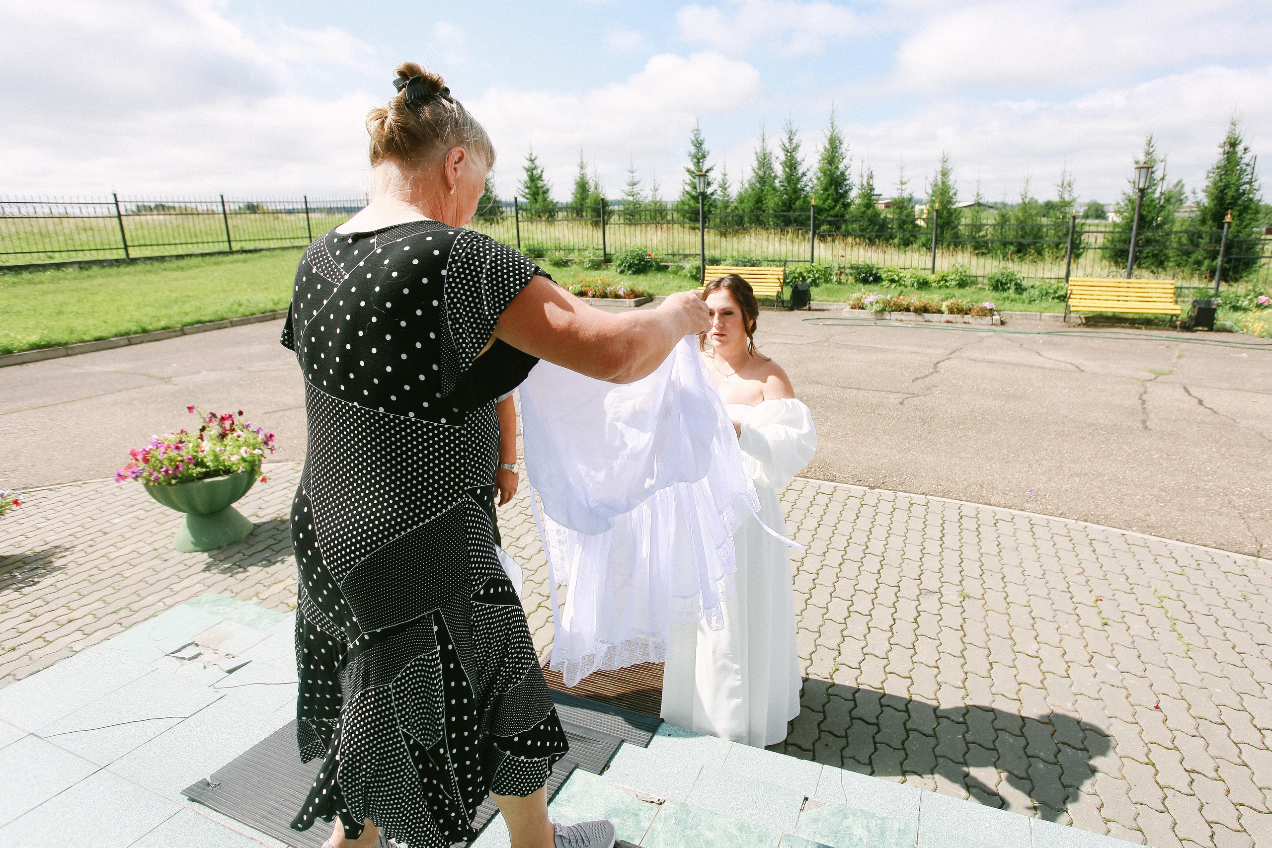Венчание в с. Бражное. Фотограф Дарья Локотко в Красноярске